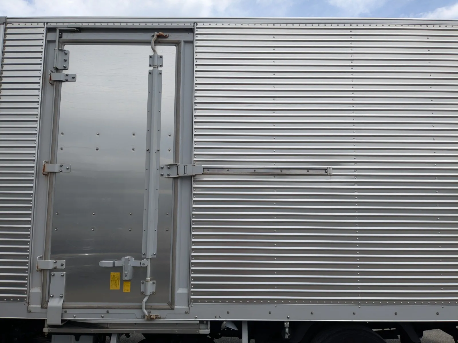 vehicle_image_20260708145007Yo1rVP1vC5.webp