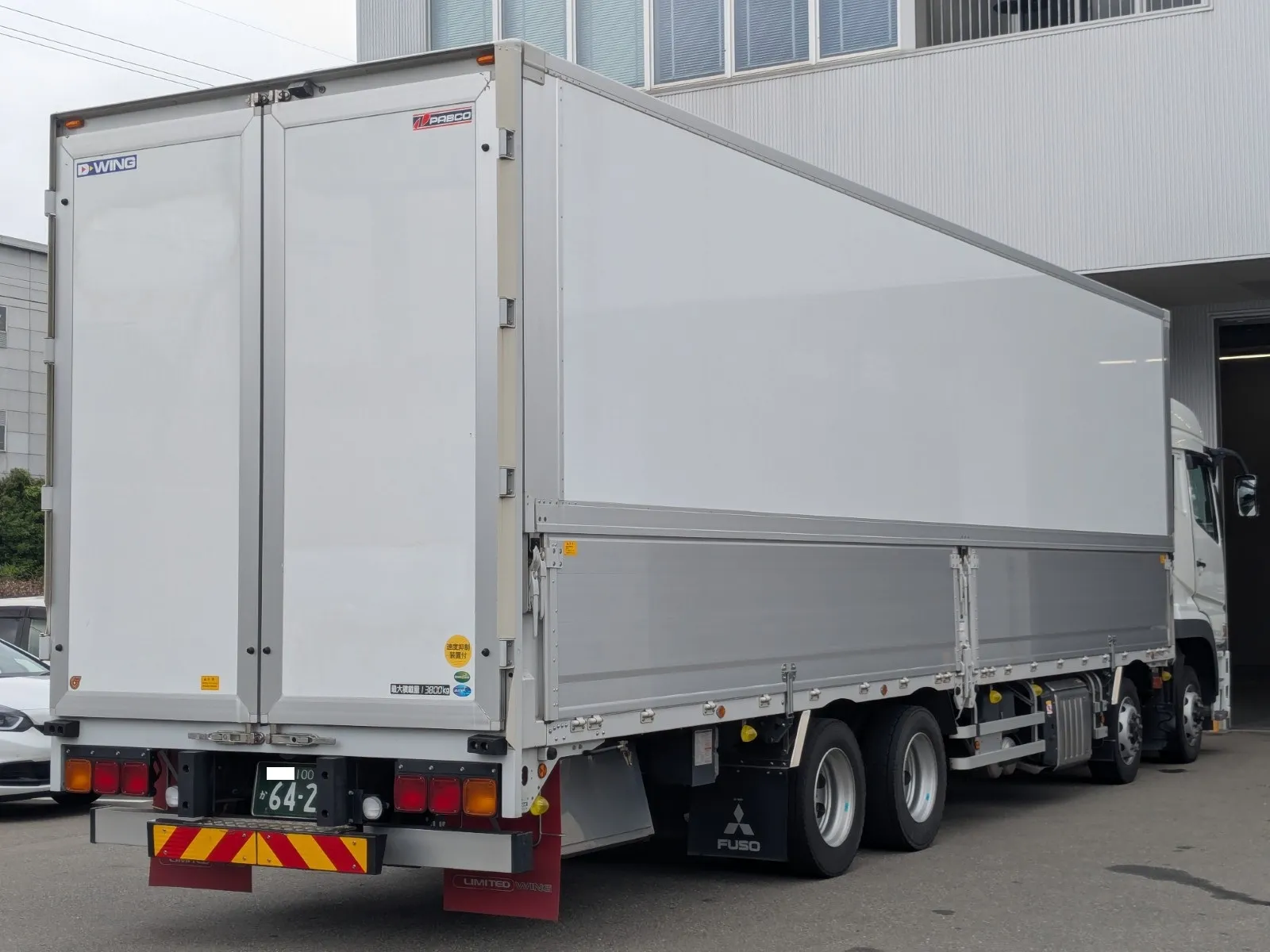 vehicle_image_20260724173342rf61GmNTzK.webp
