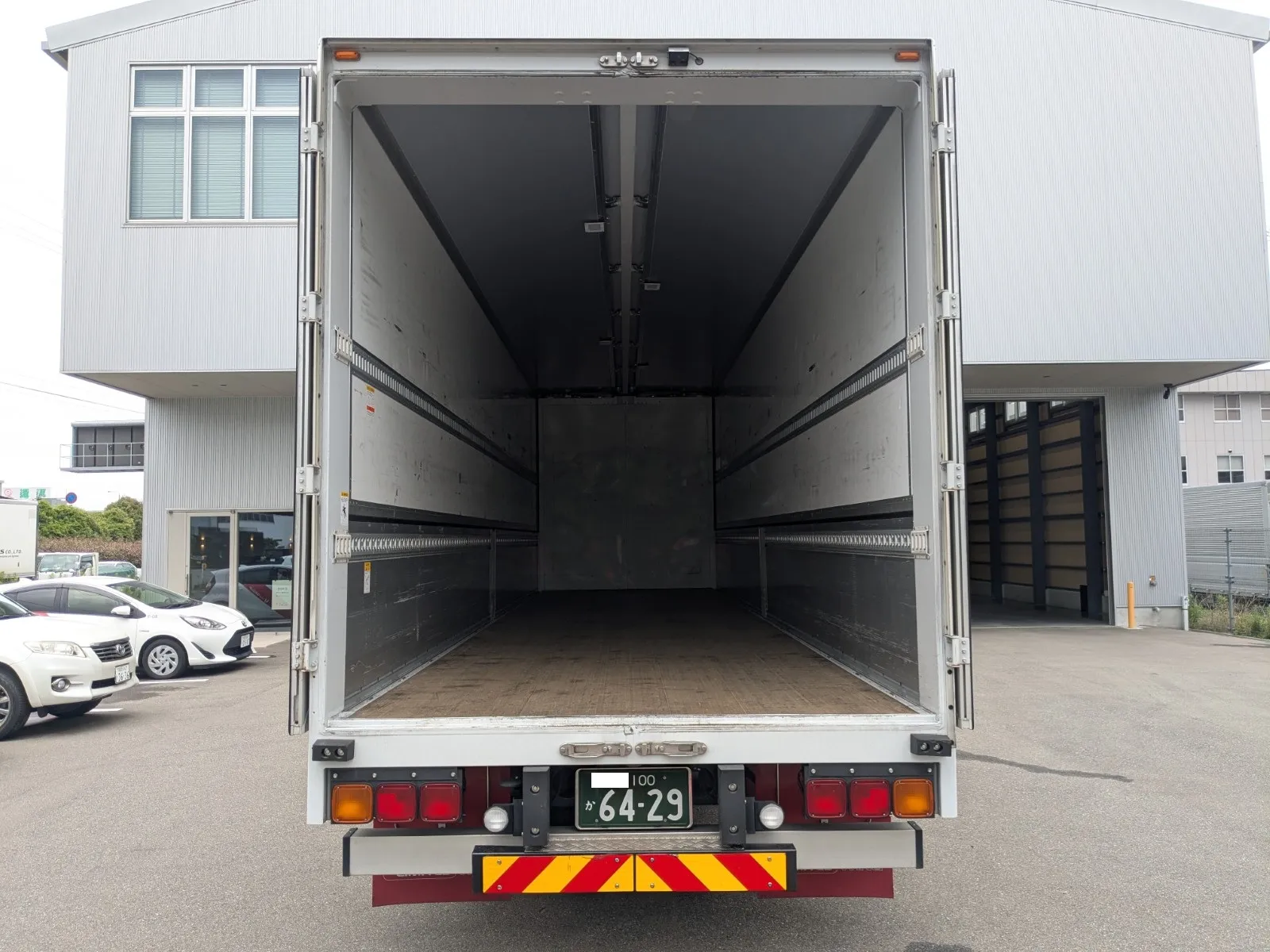 vehicle_image_20260724173344gVWeSWvToK.webp