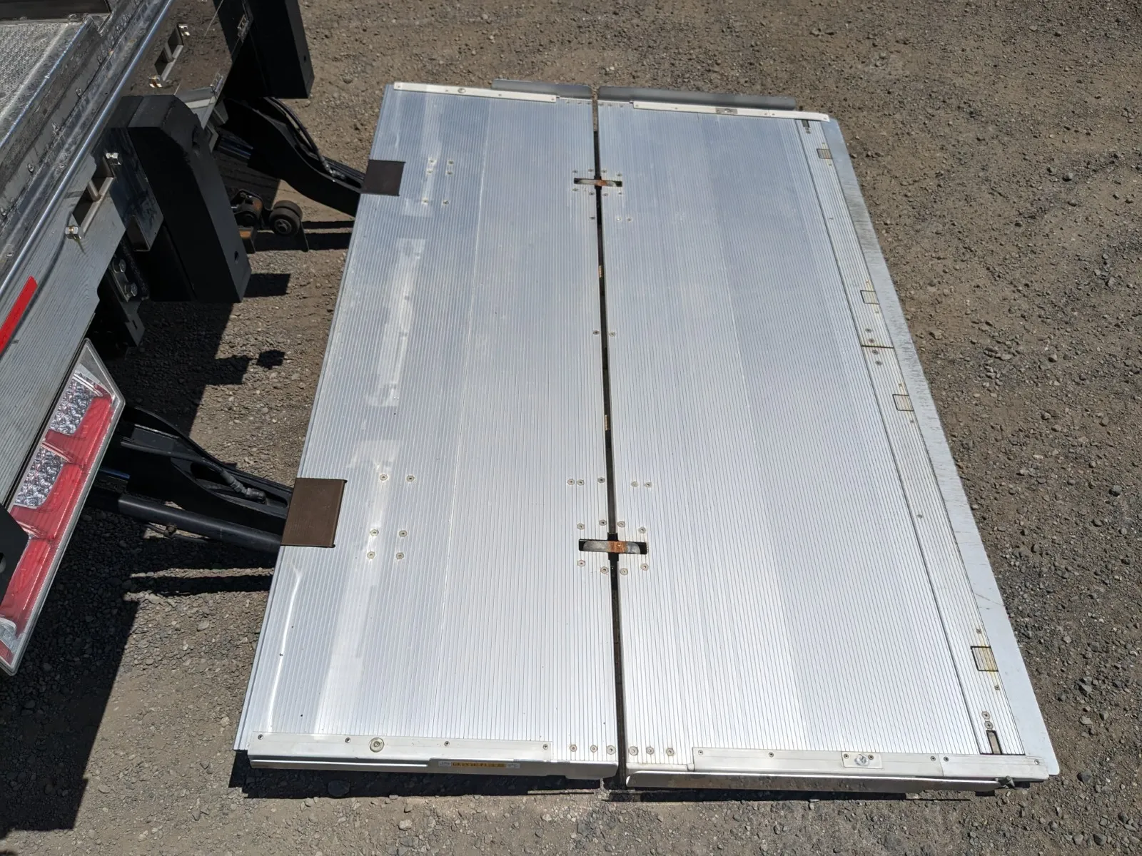 vehicle_image_202607301541049emvZVTftO.webp