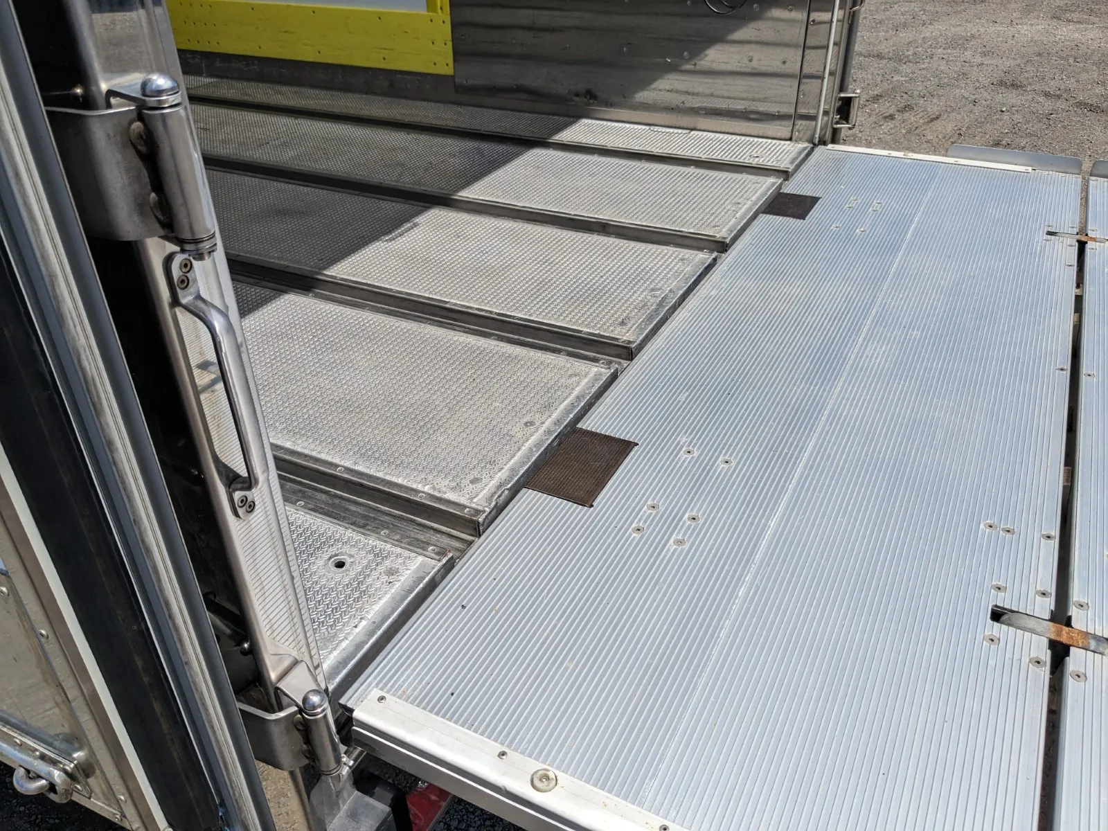 vehicle_image_20260730154104kQZZuMj93L.webp