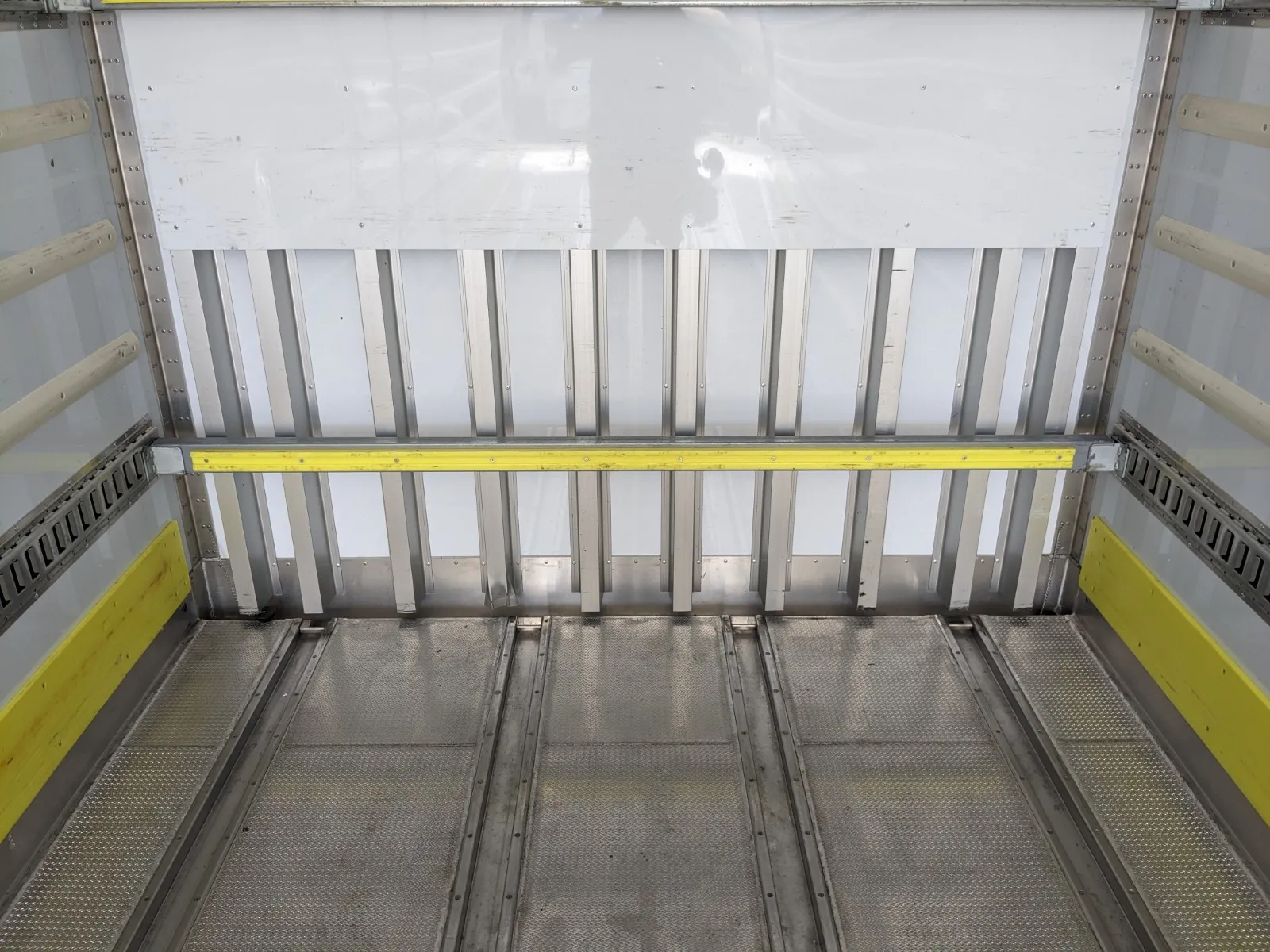 vehicle_image_20260730154106jLcDiz6yZ5.webp