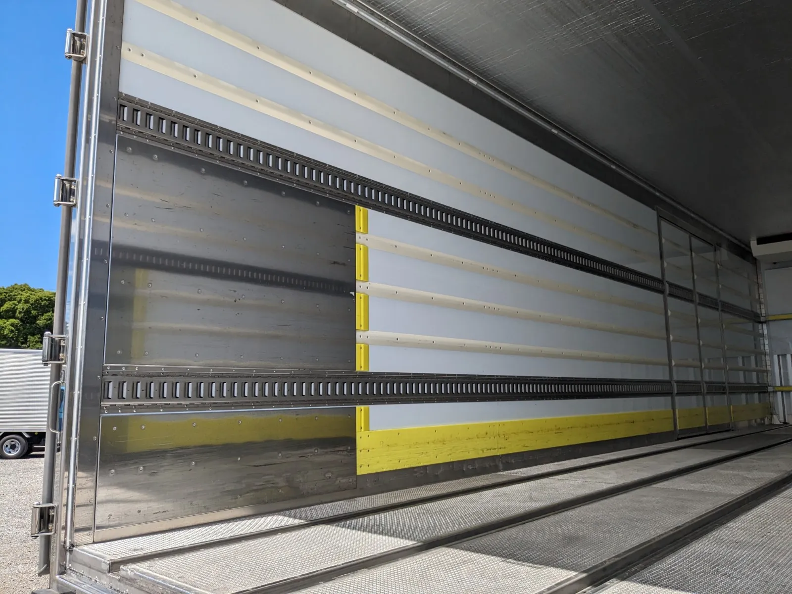 vehicle_image_202607301541097e0Frvs02H.webp