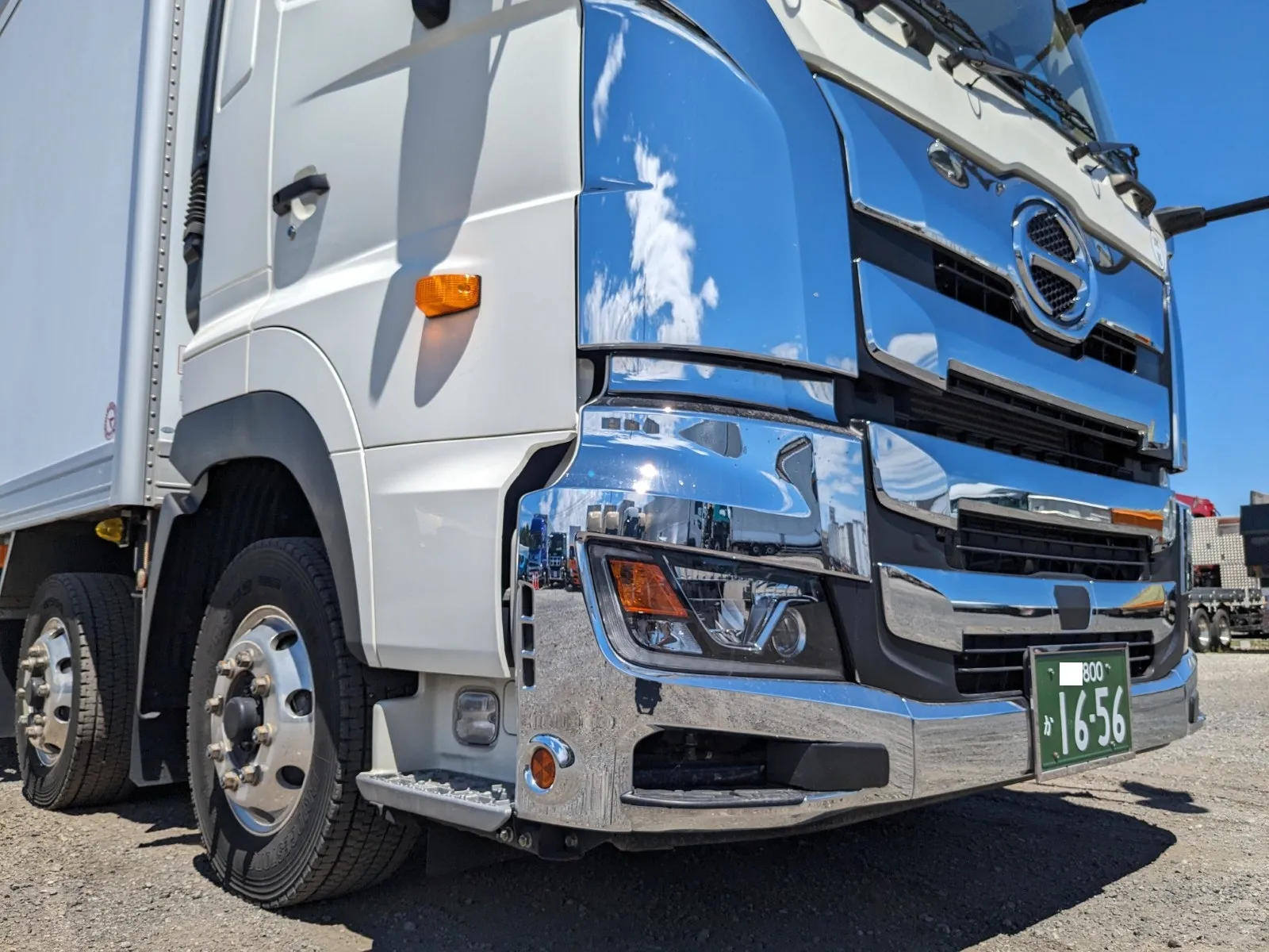 vehicle_image_20260730154122q6nkZomhfK.webp