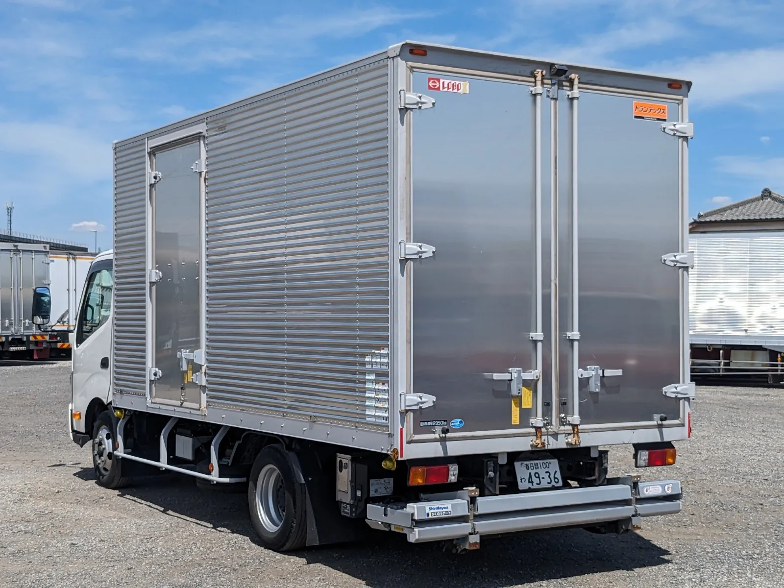 vehicle_image_20260623103316ESN69r5eKs.webp