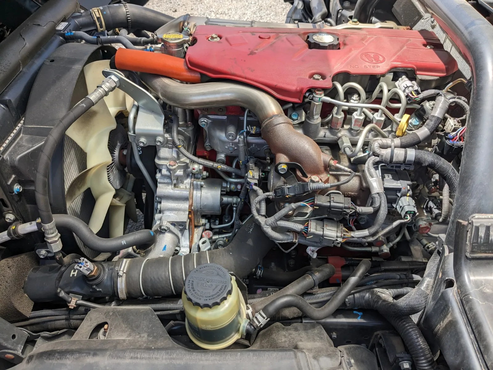 vehicle_image_20260623103332YdxCU6HDLQ.webp