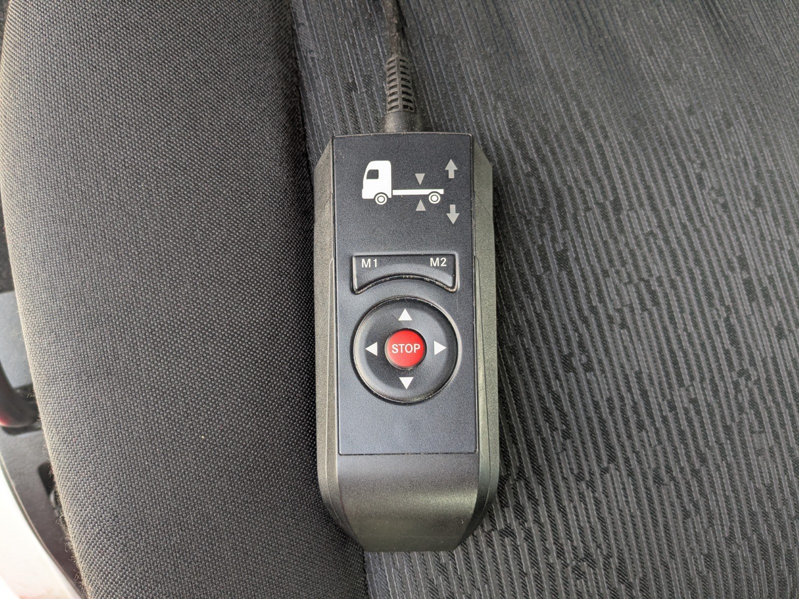 vehicle_image_20260507190242HM4wWACmSQ.jpg