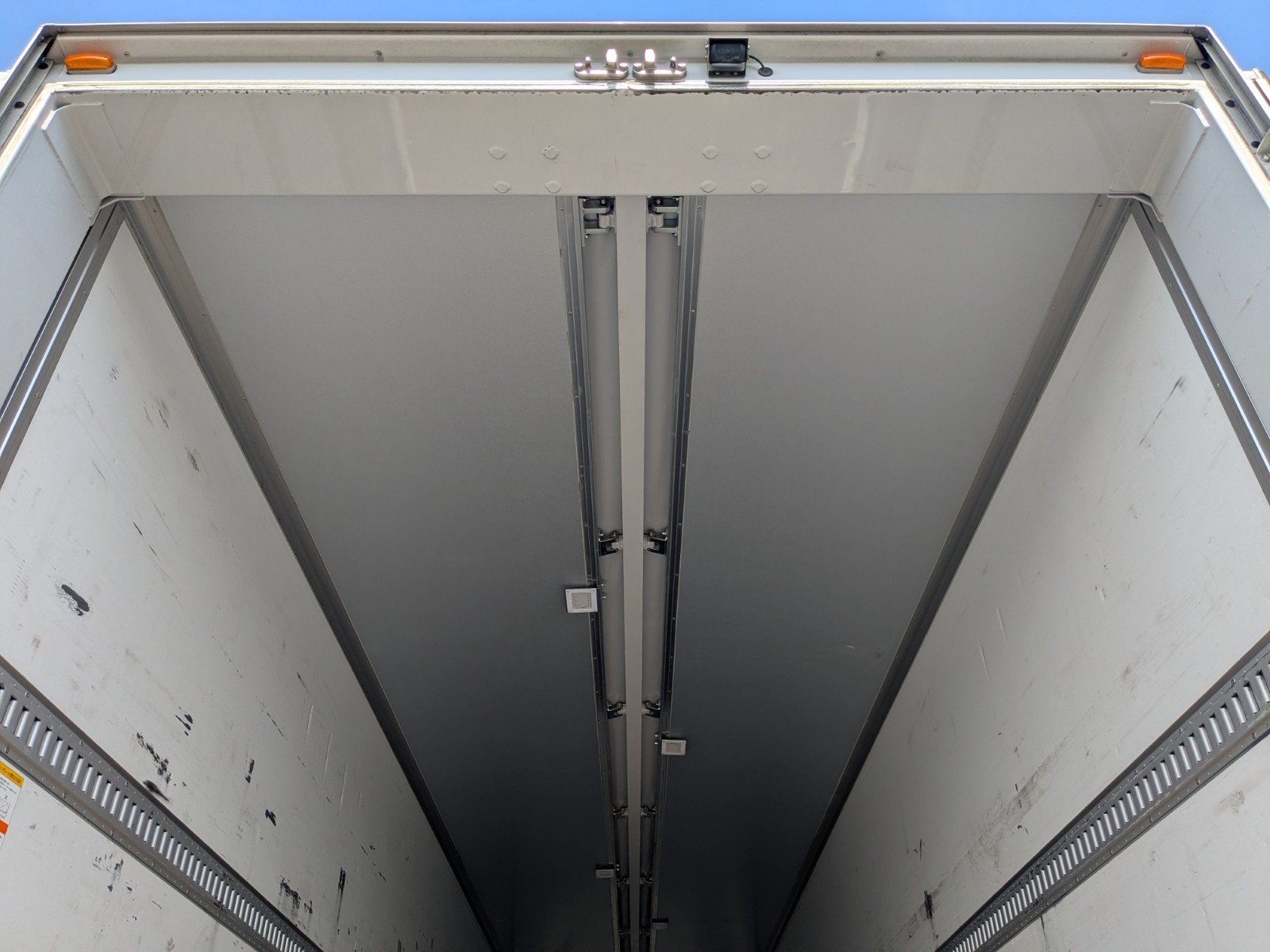 vehicle_image_20260507190242So3riwEbt9.jpg