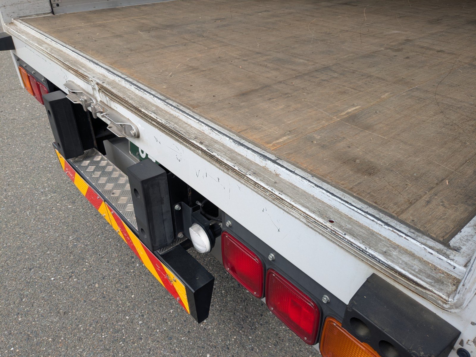 vehicle_image_20260508164415J8CGP9GMXG.jpg