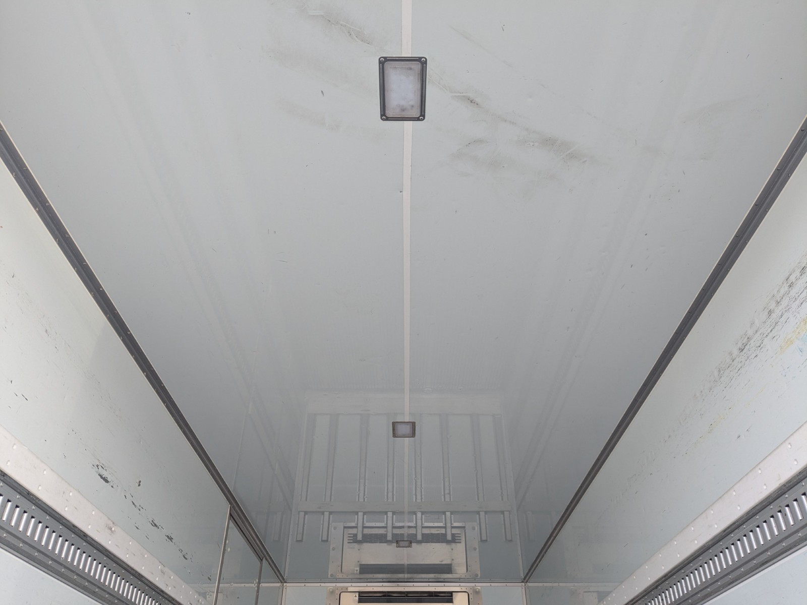vehicle_image_20251215091332lu31NnzJFI.jpg