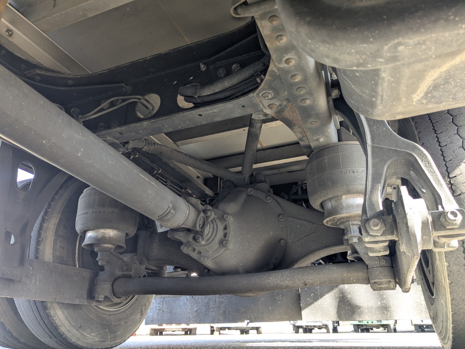 vehicle_image_20251215091338UfYOMHUlHs.jpg