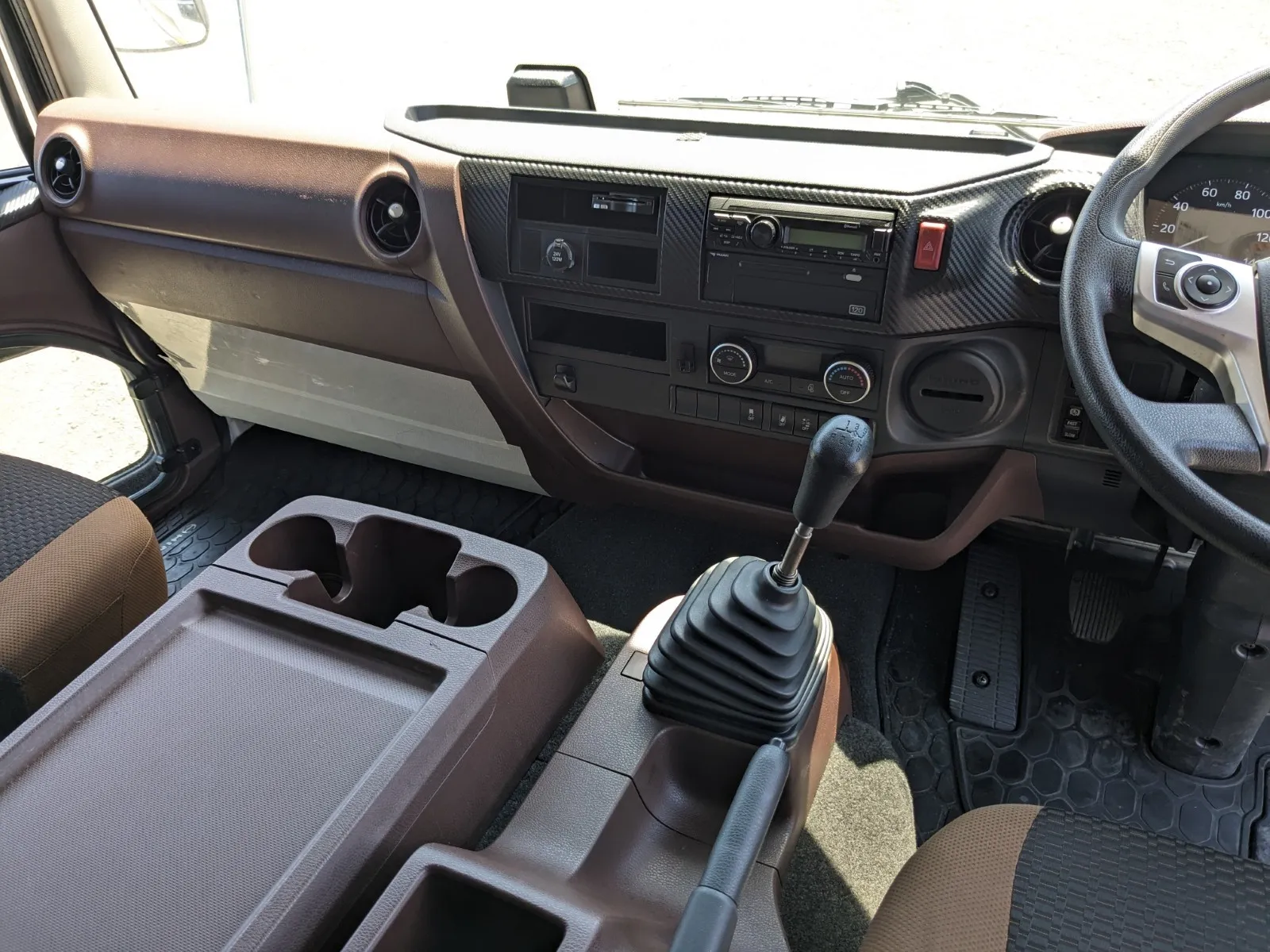 vehicle_image_20260619090820XWmIrYApAR.webp
