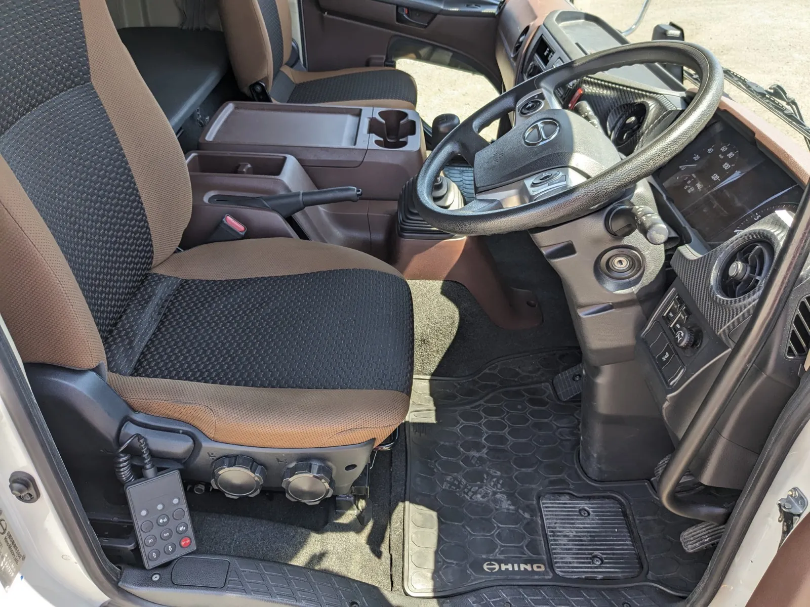 vehicle_image_20260619090820e867bP4x31.webp