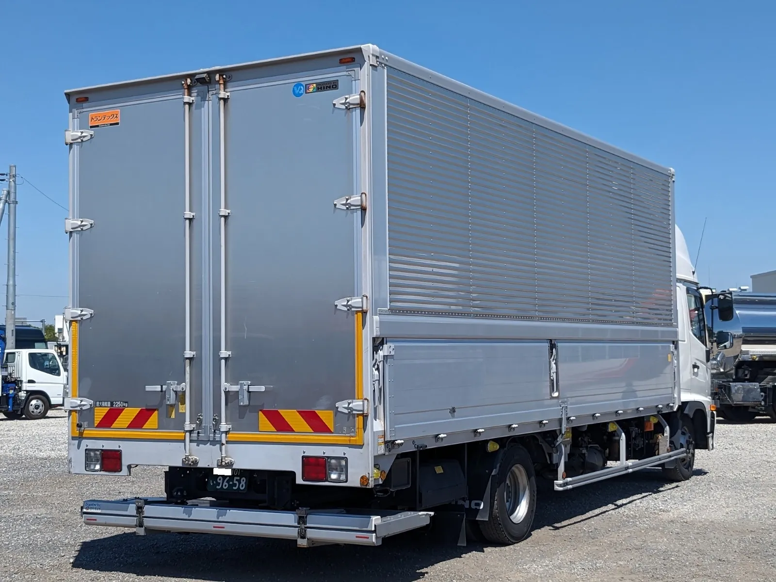vehicle_image_20260619090820p0XPZ3lAaQ.webp