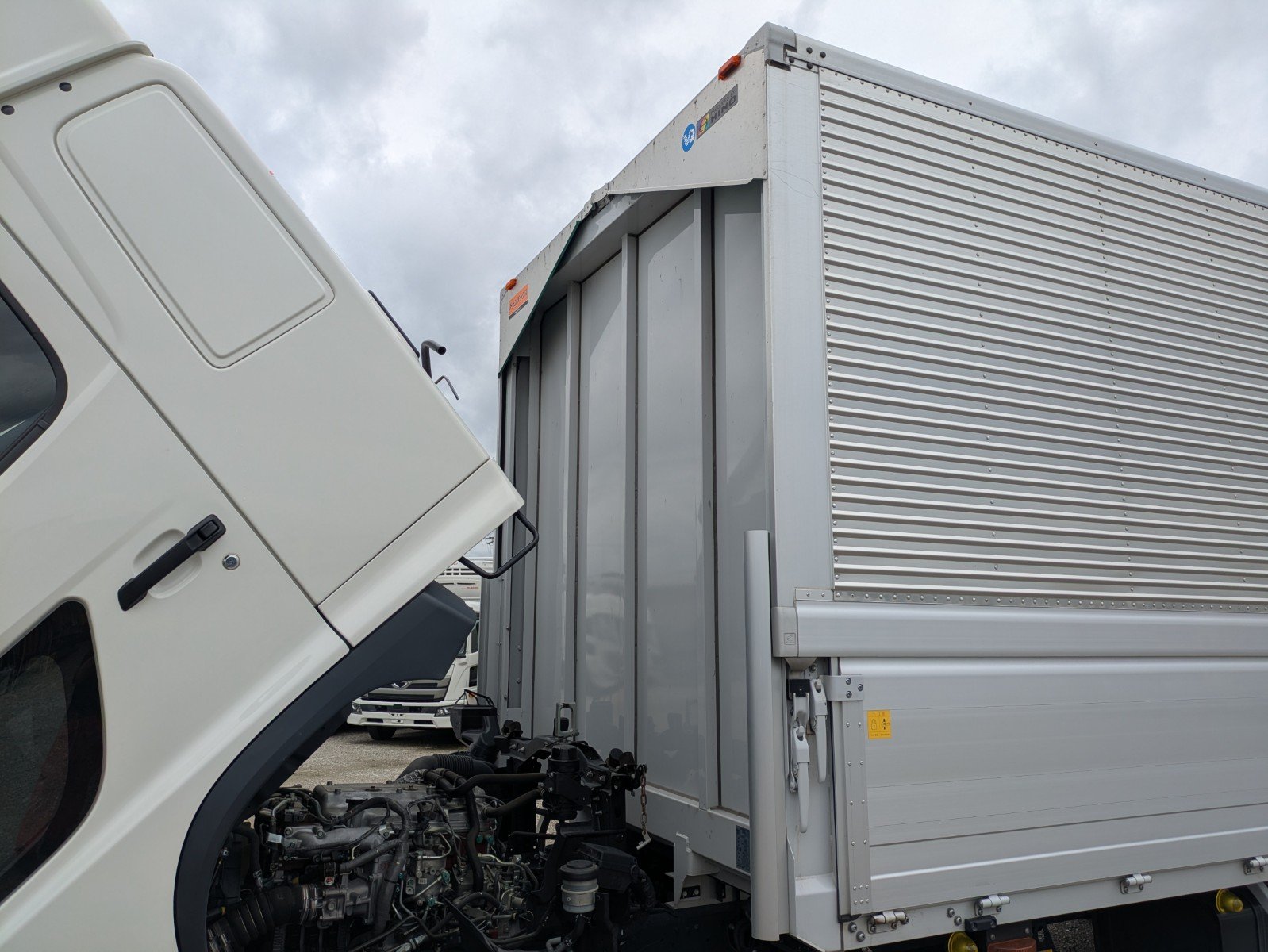 vehicle_image_20260610094609KWsb3EjElj.jpg