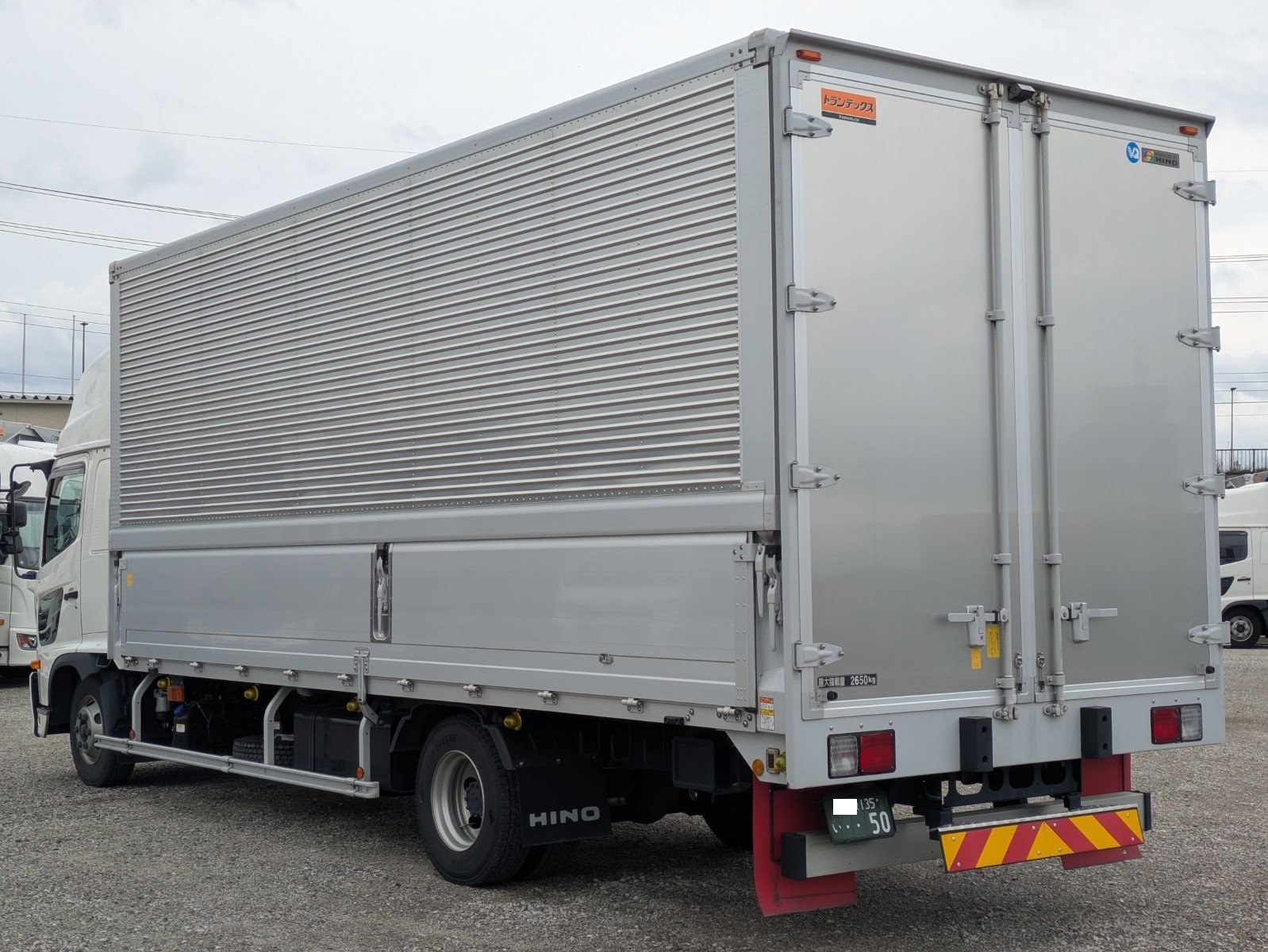 vehicle_image_20260610094609QYIT3LDlur.jpg