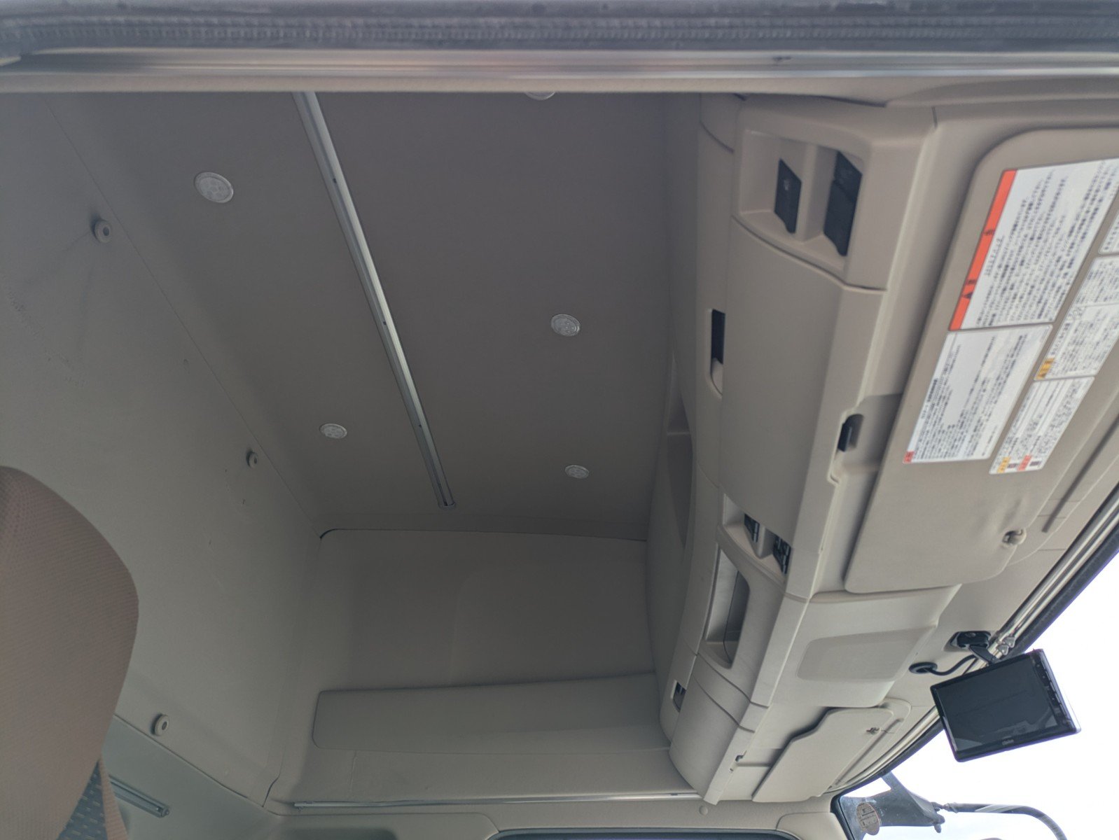vehicle_image_20260610094609fNIPXRW96T.jpg