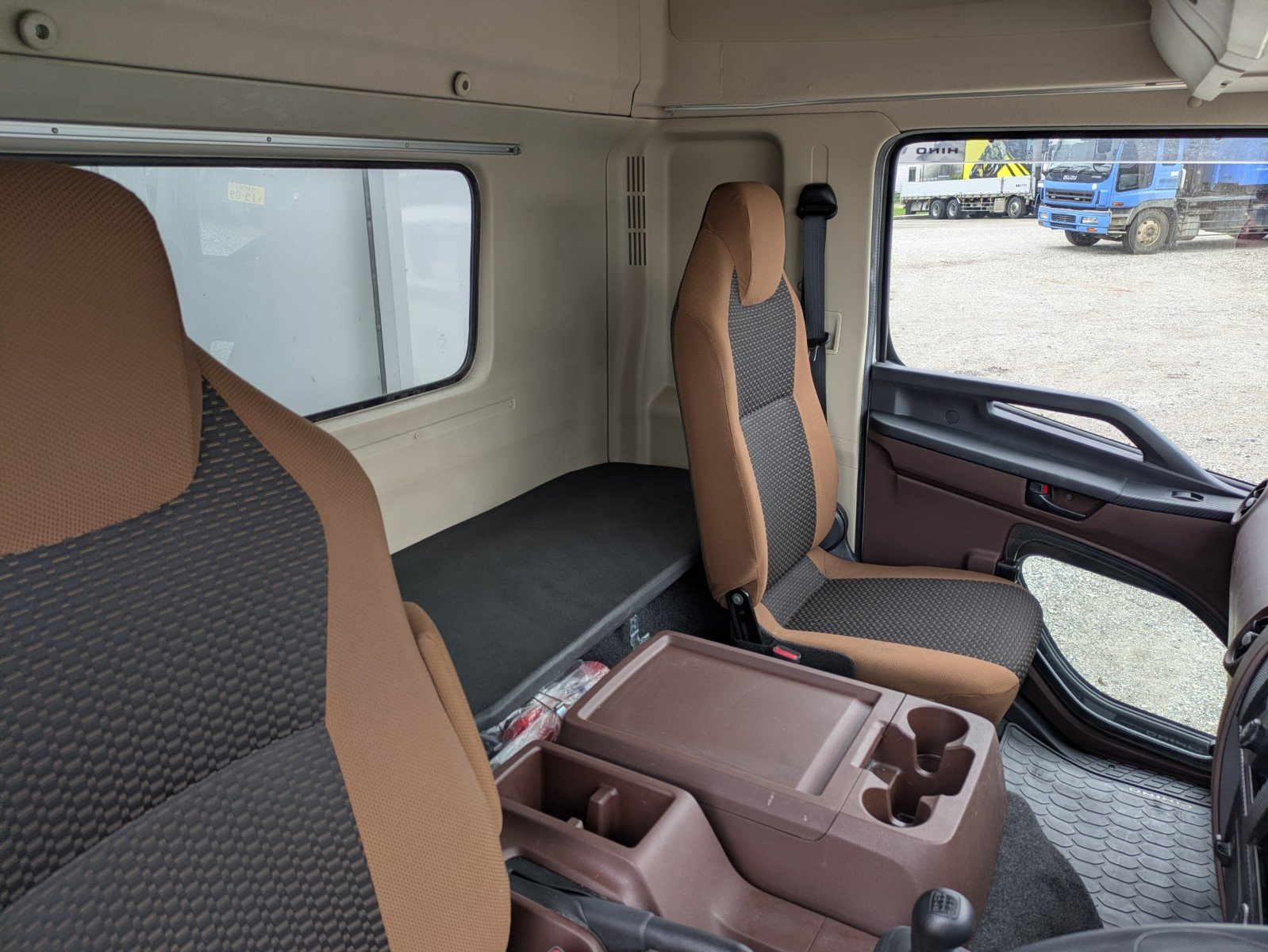 vehicle_image_20260610094609hjvYbpNfa3.jpg