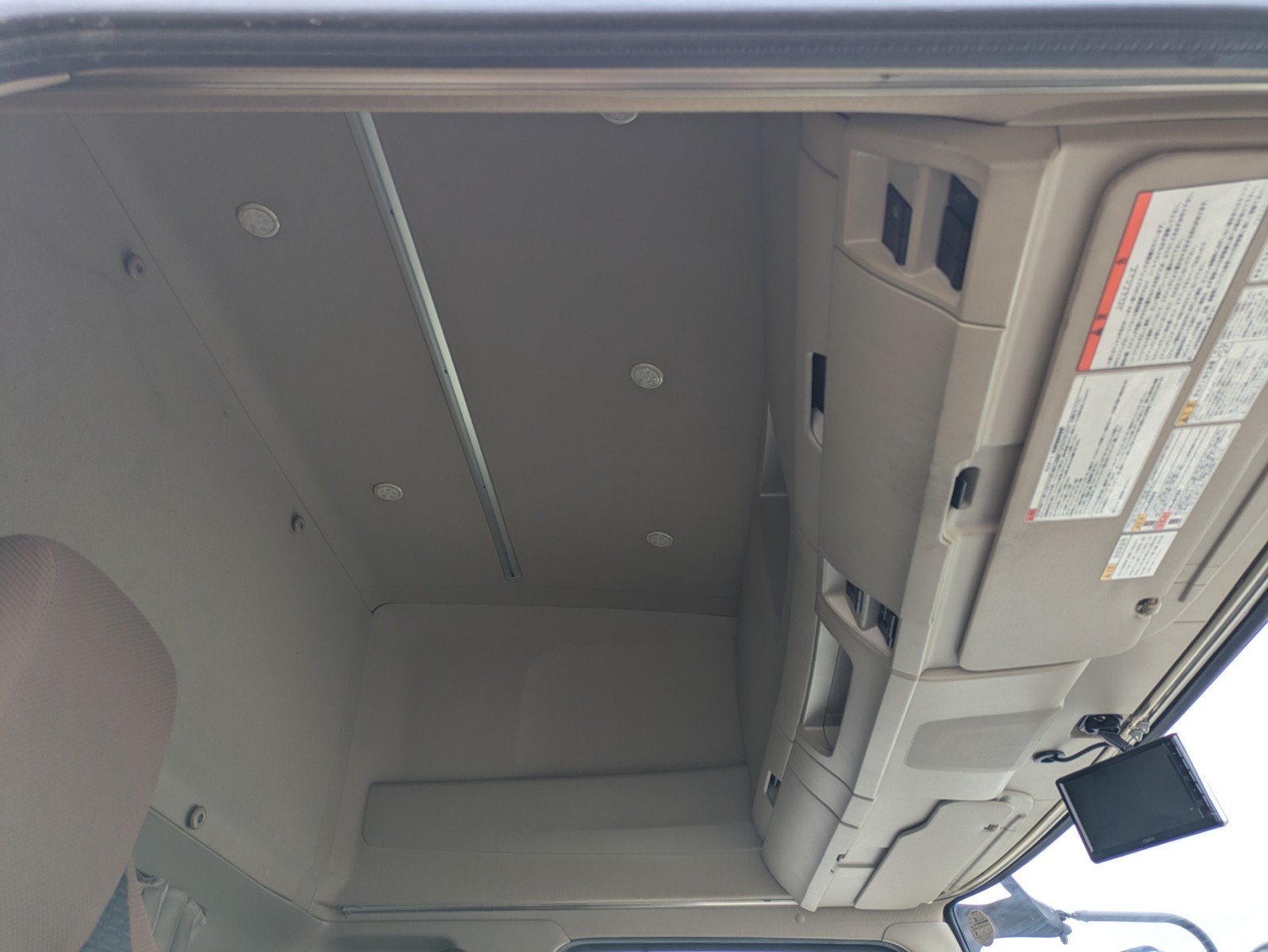 vehicle_image_20260610091335DAtFCcoBOC.jpg