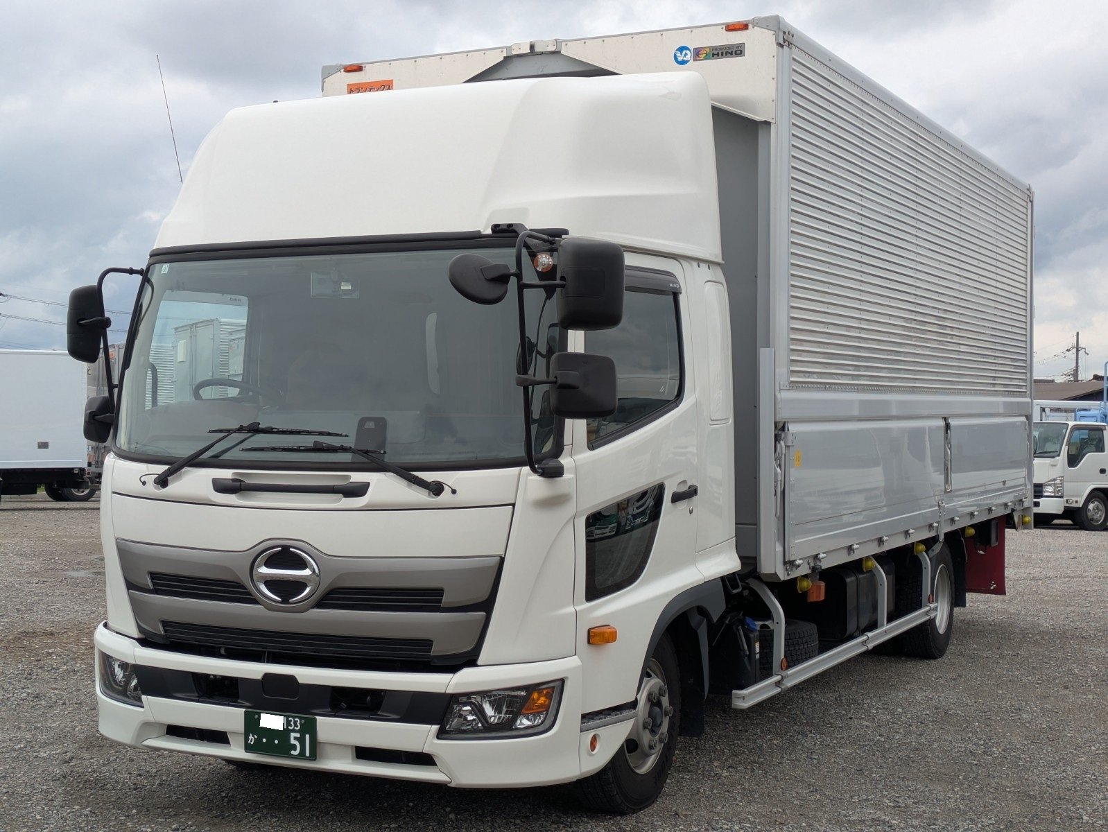 vehicle_image_20260610091335PiS3Q9myeJ.jpg