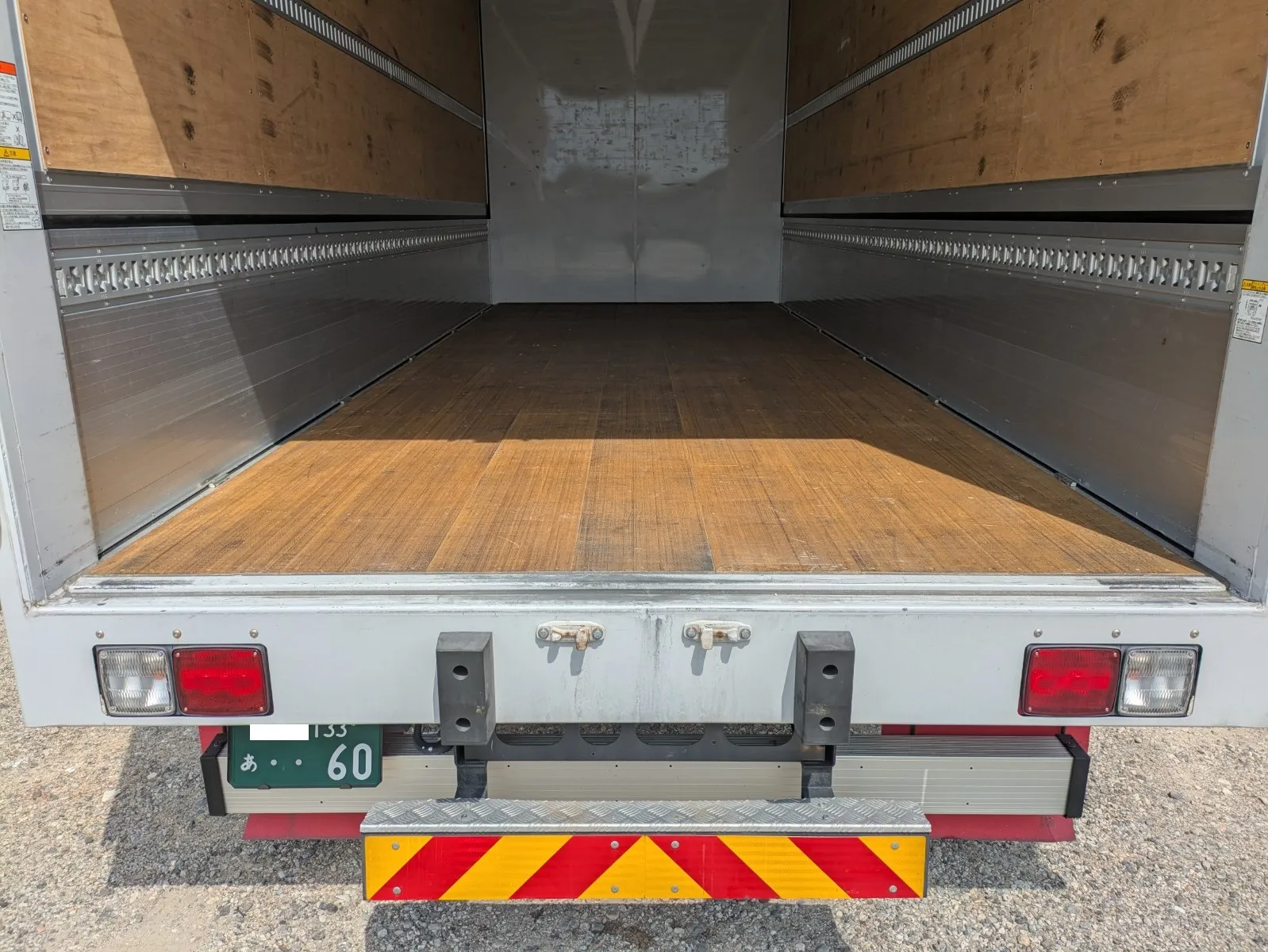 vehicle_image_20260623095606j2Oqstgh3W.webp