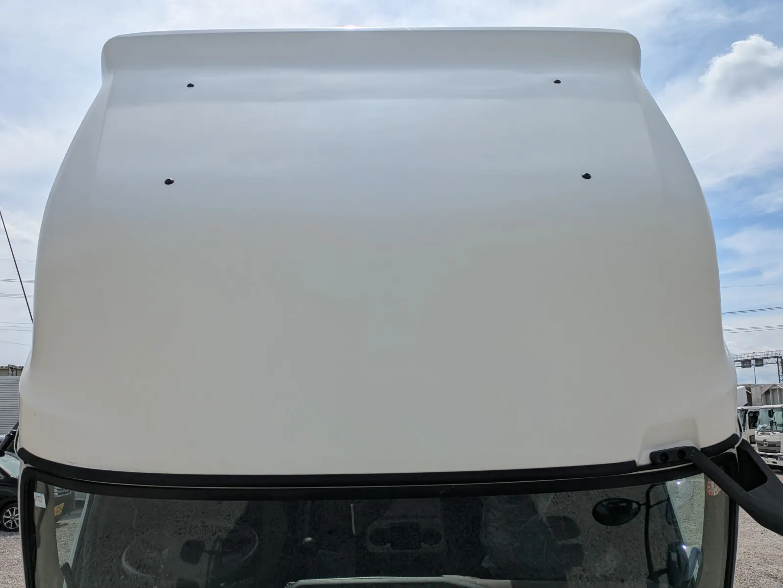 vehicle_image_20260623095622CDOKqc9oes.webp