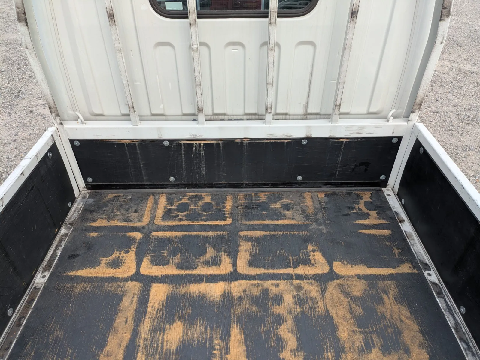 vehicle_image_20260810090159N8DOZXqRzg.webp