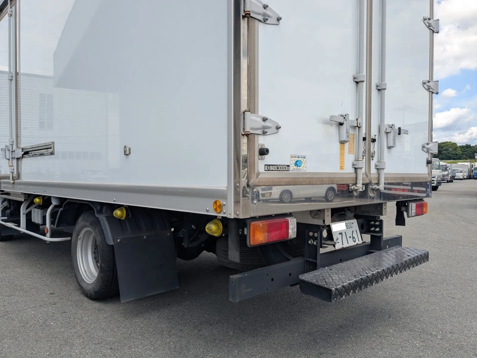 vehicle_image_20260730104629G1HIB1hUz5.webp