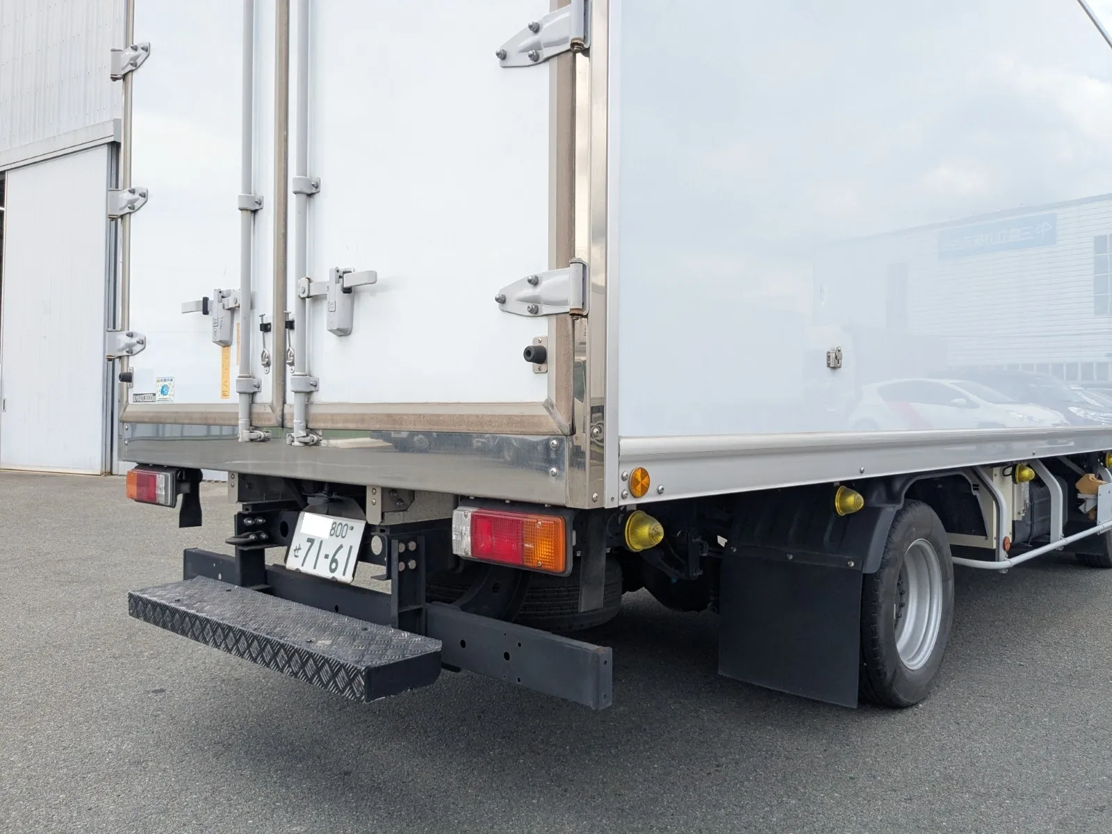 vehicle_image_20260730104629MRIFwCo0GS.webp