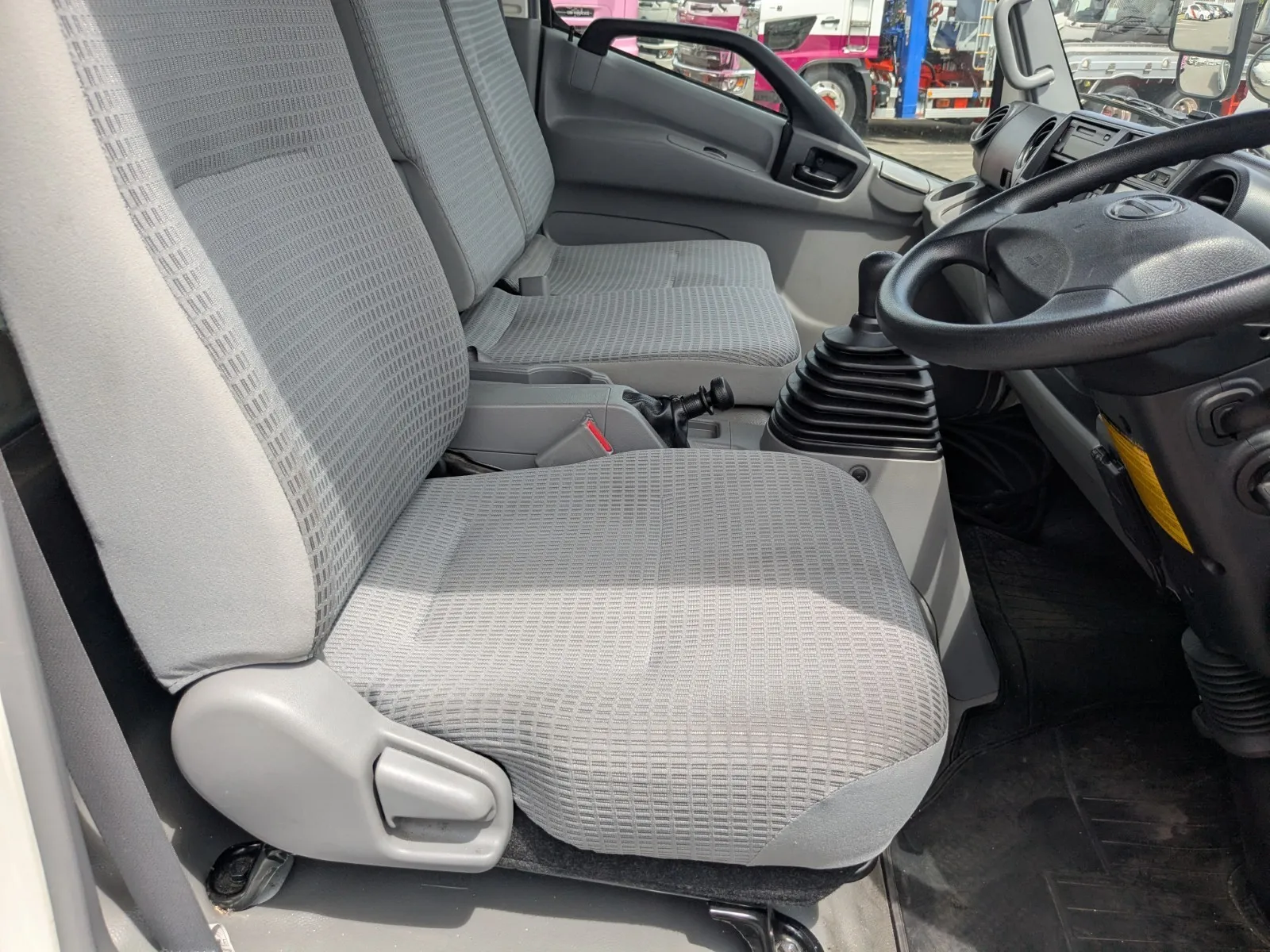 vehicle_image_20260730104639MBHIMRR1cj.webp