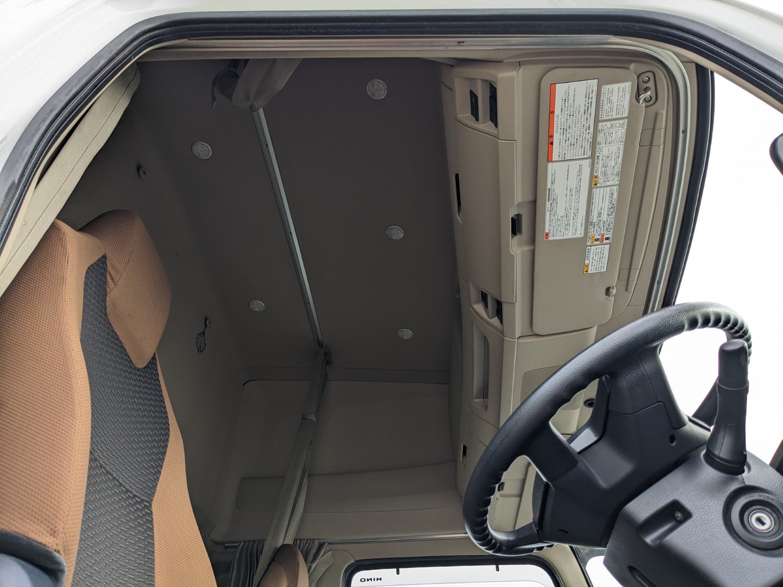 vehicle_image_20260501114116UT3gJ8zeLy.jpg