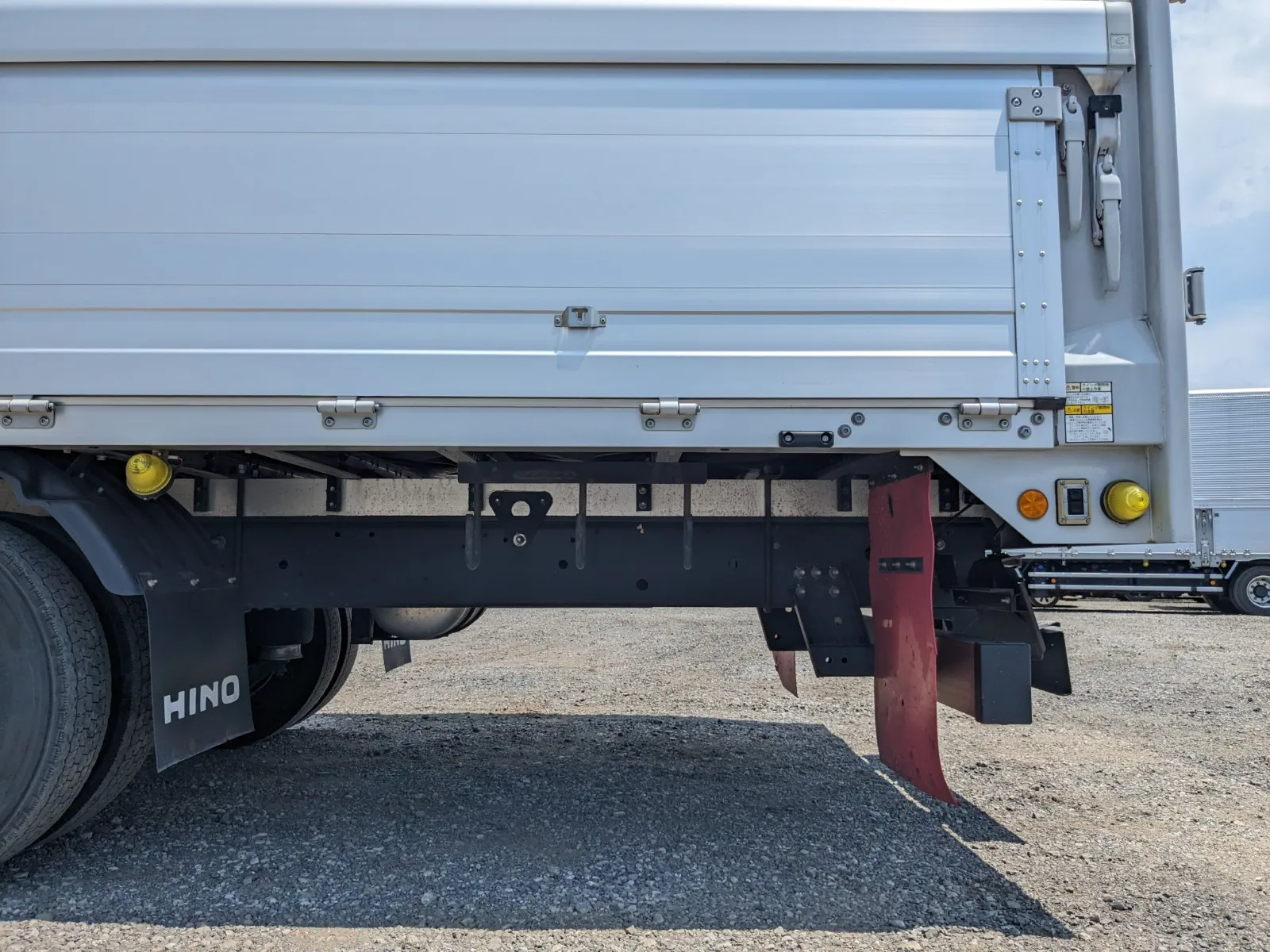 vehicle_image_20260727093648DPOw8zFb4V.webp