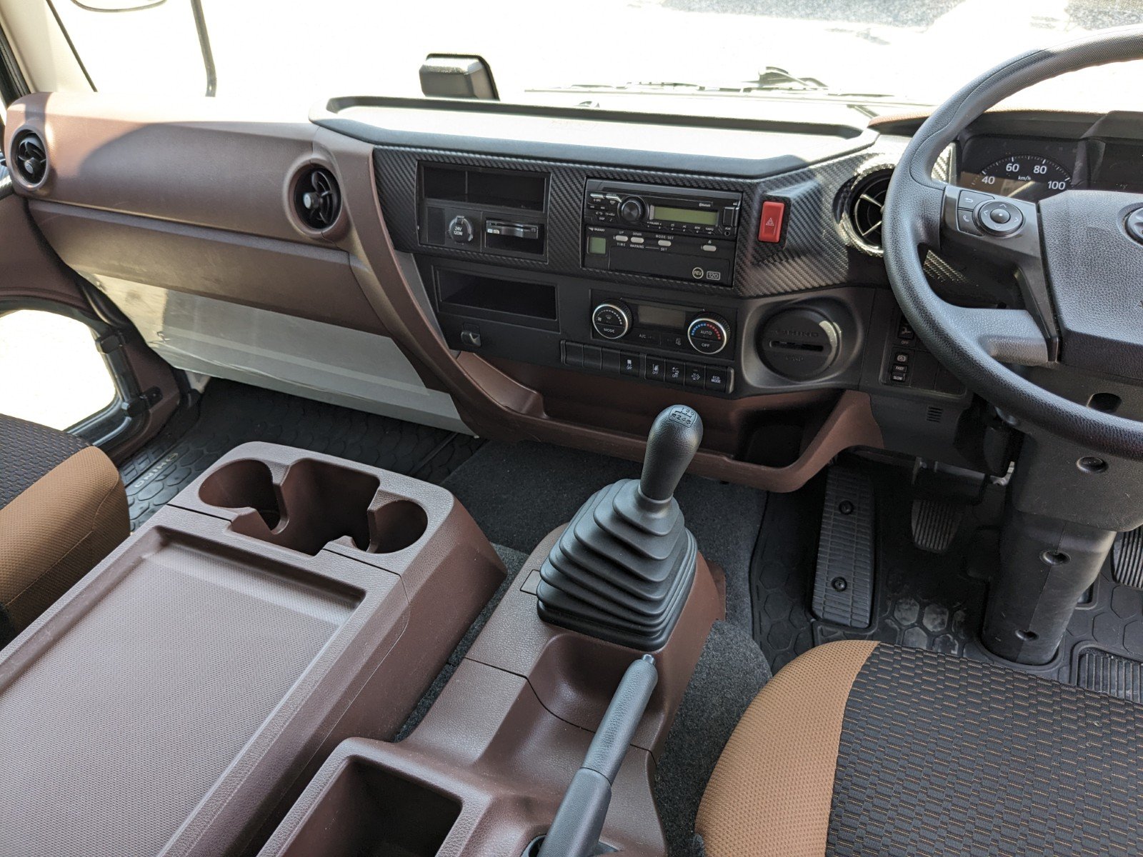vehicle_image_20260515092559IeK9xDTP38.jpg