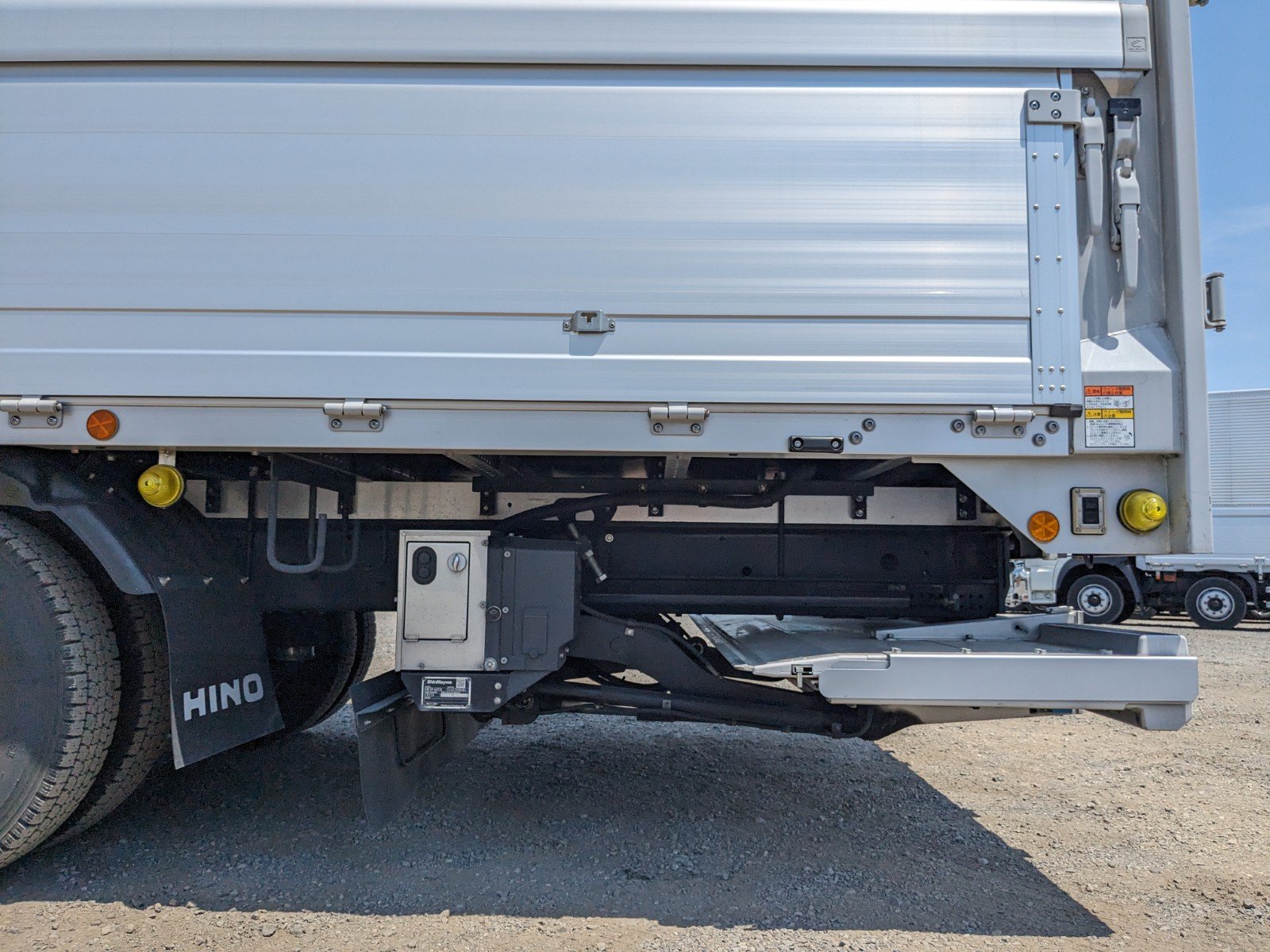 vehicle_image_20260515092559Y5K3x8sZjM.jpg