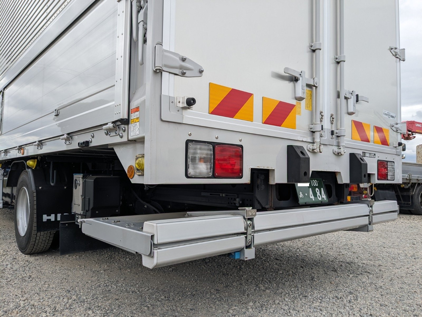 vehicle_image_20260529135227CjpCVTqdWP.jpg