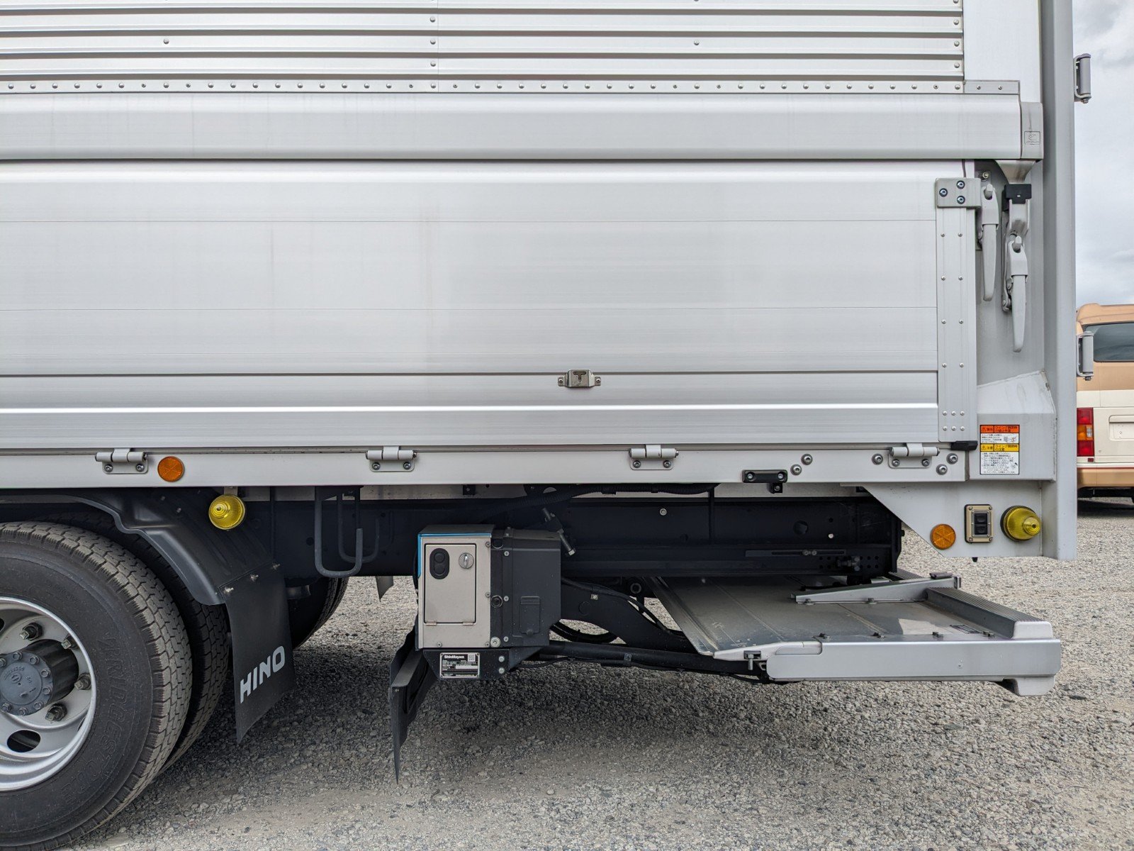 vehicle_image_20260529135227H8xoVUYwxH.jpg