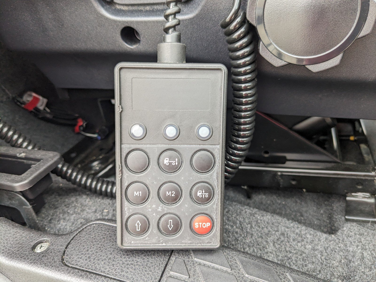 vehicle_image_20260529135227qD7HqOVSB7.jpg