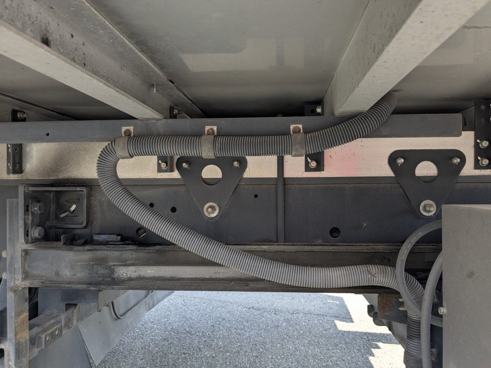 vehicle_image_20260601102356w3OXPJO0EK.jpg