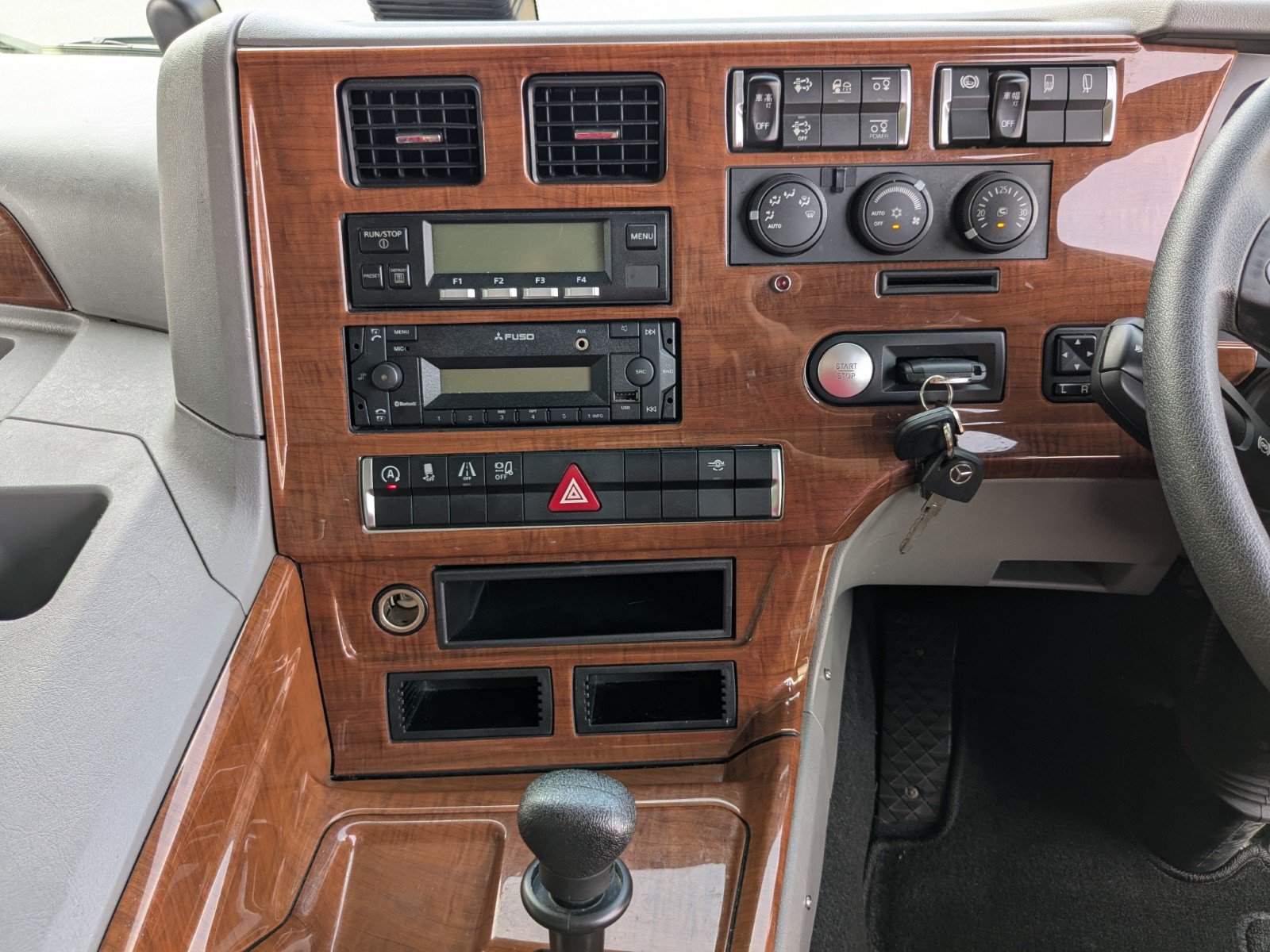 vehicle_image_202606150931288Femw0CdN6.jpg