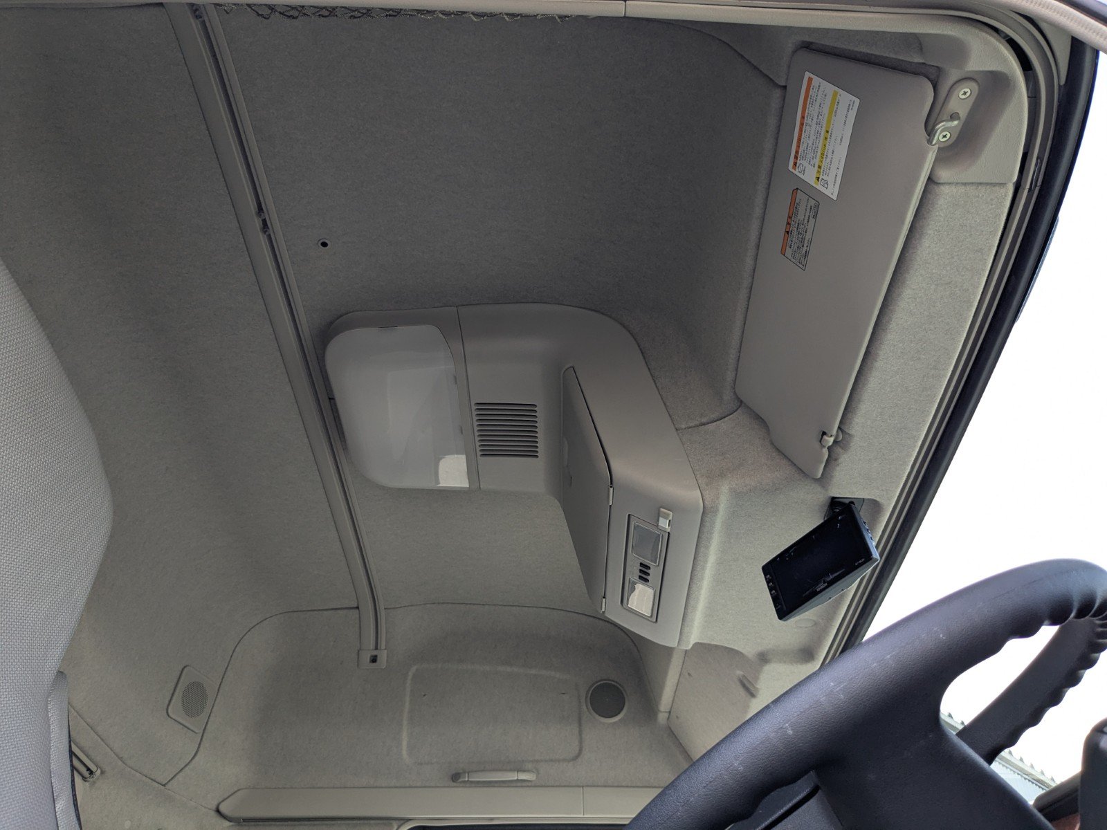 vehicle_image_20260615093128KrN3yUzs3v.jpg