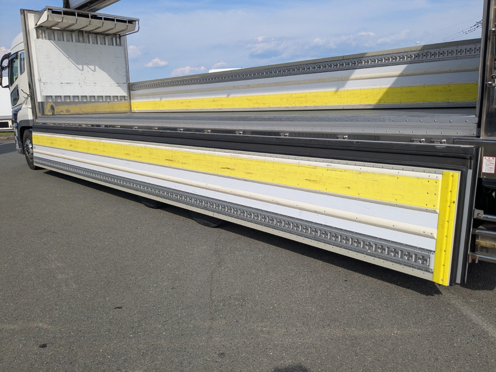 vehicle_image_20260615093128cn8DumIySD.jpg