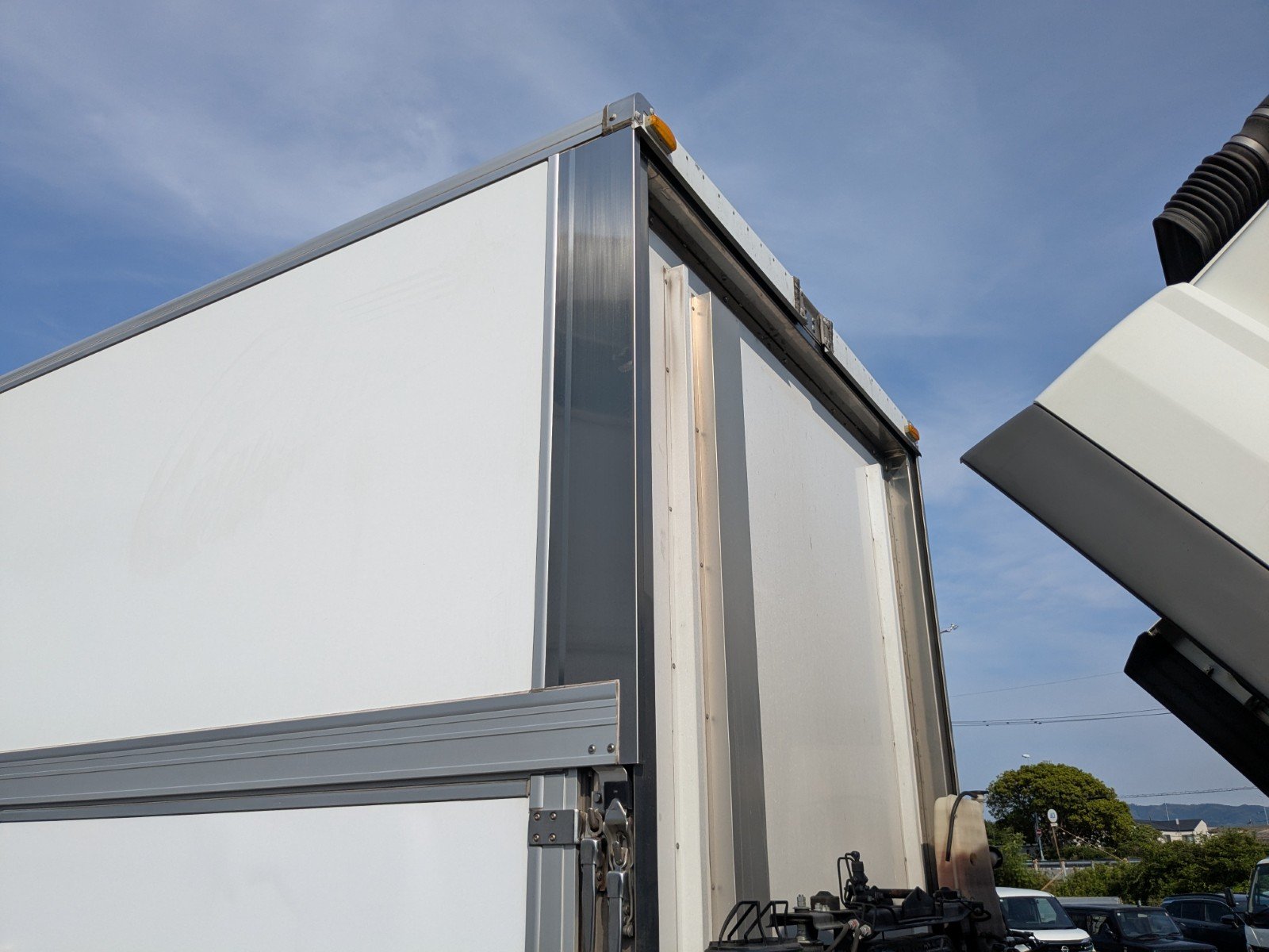 vehicle_image_20260615093128islDtj6zQh.jpg
