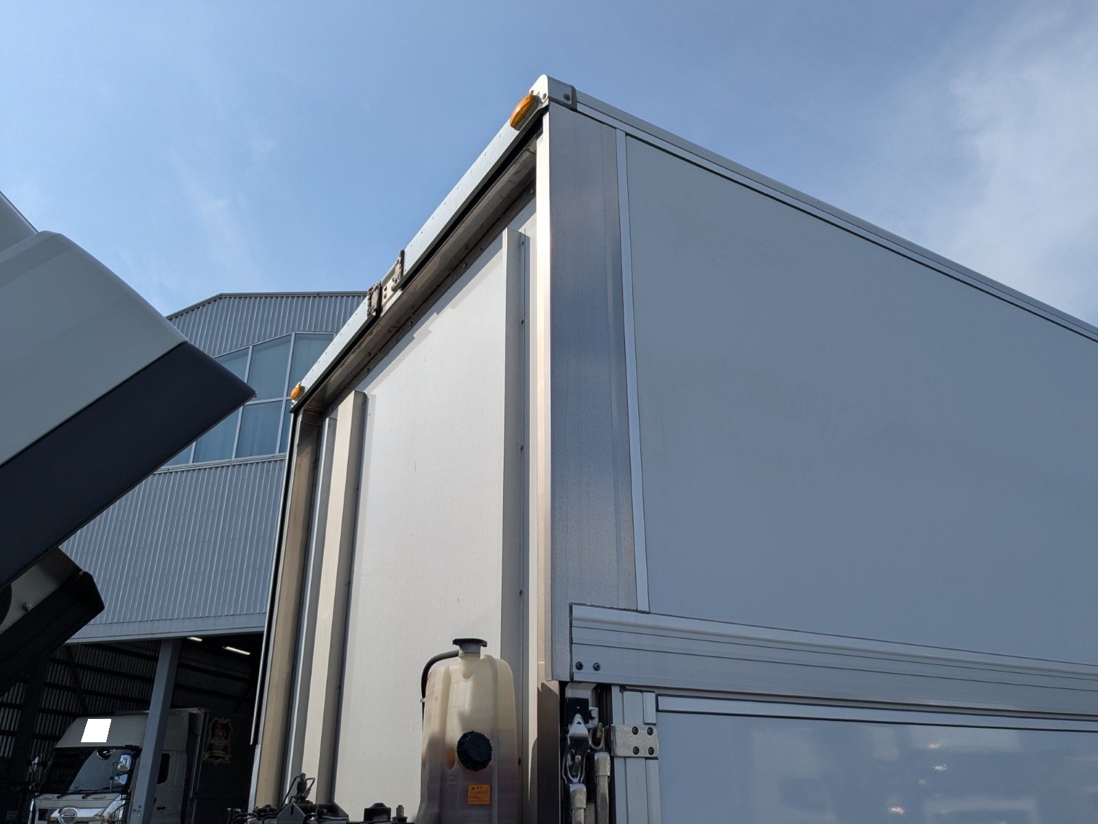 vehicle_image_20260615093128sWlXOW8ft2.jpg