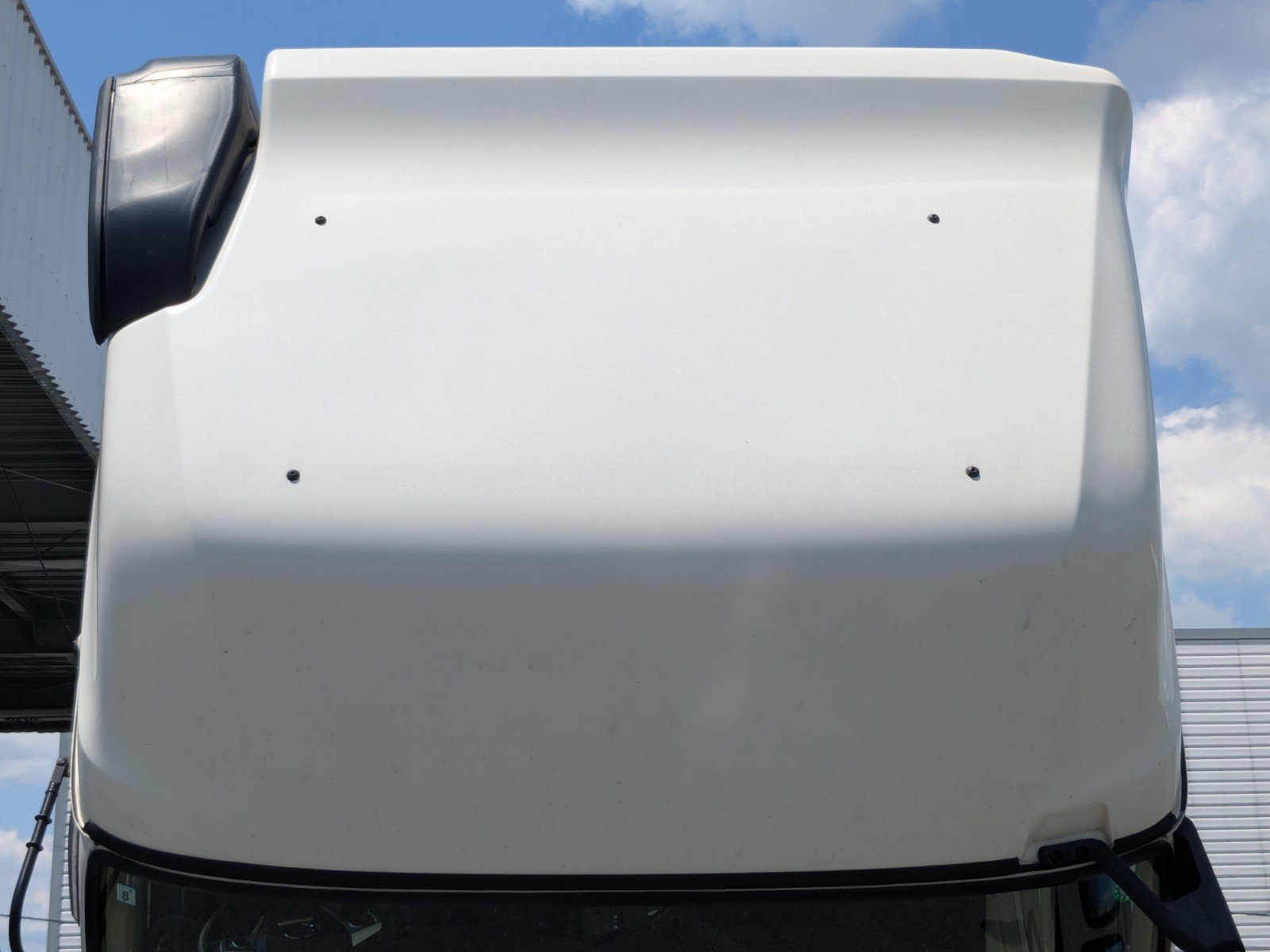 vehicle_image_202605271350367ARc6YB3FF.jpg