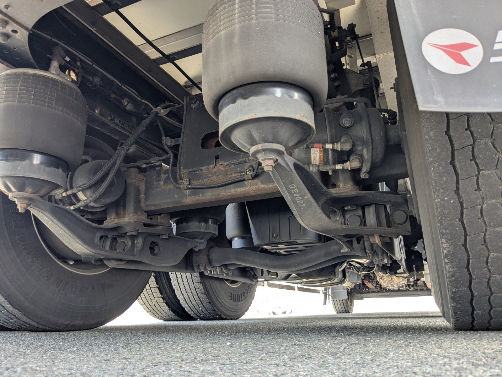 vehicle_image_20260527135036bCQq3lSMUK.jpg