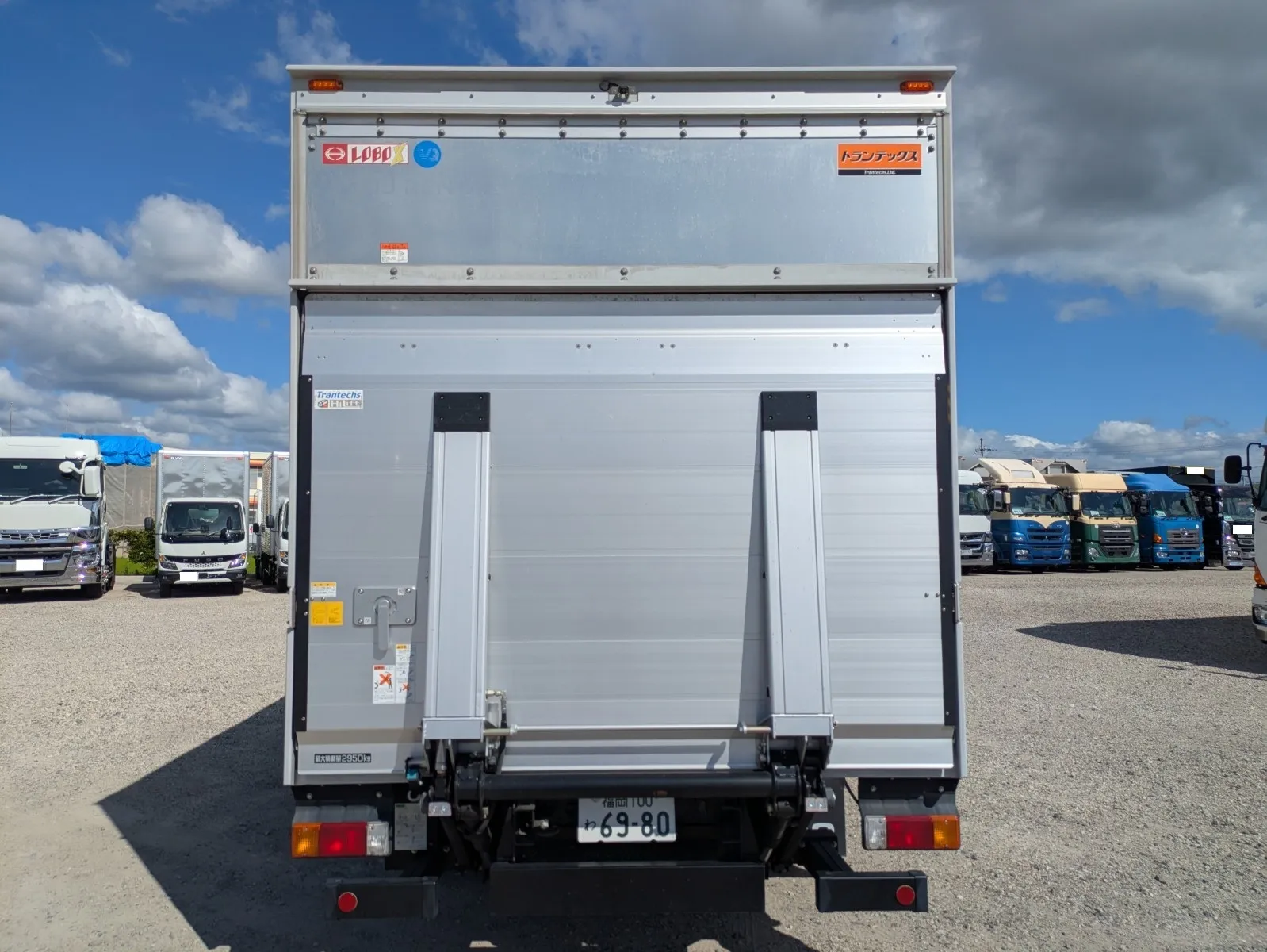 vehicle_image_202608070922509F2AZFrA28.webp