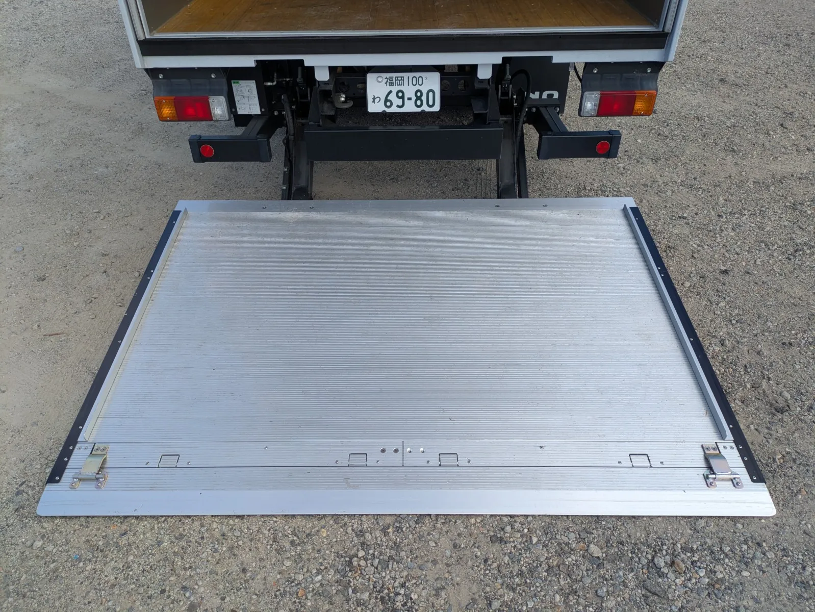 vehicle_image_20260807092252CpURfrdTHq.webp