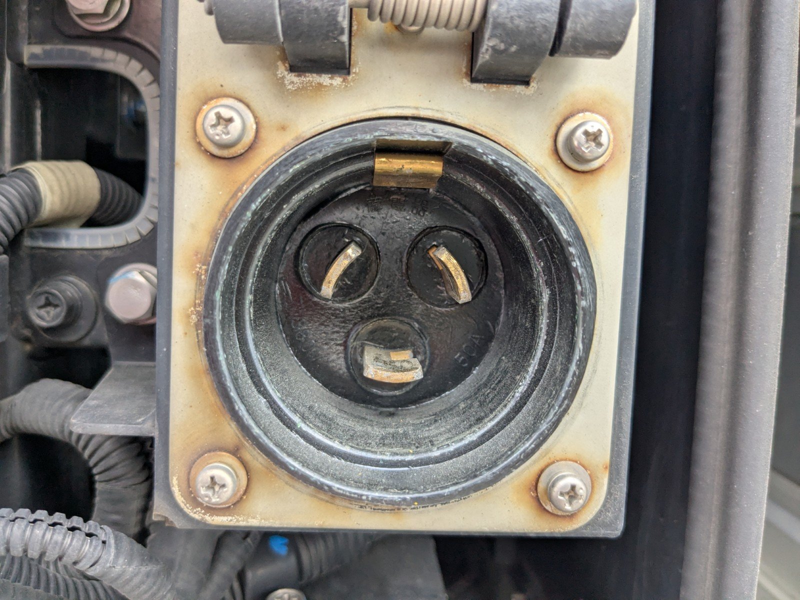 vehicle_image_20260527141344QeKTNJ7ib0.jpg