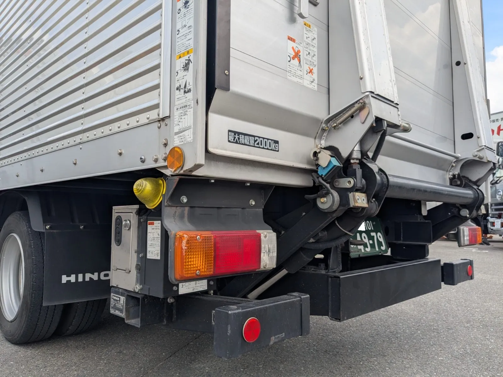 vehicle_image_2026070815141647U6uwE5GT.webp