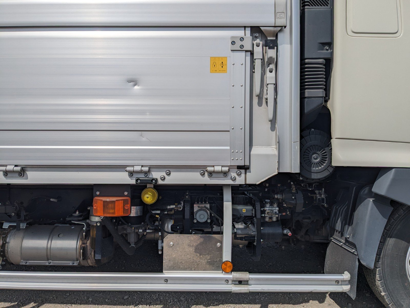vehicle_image_20260416091522UTfphhxIQm.jpg